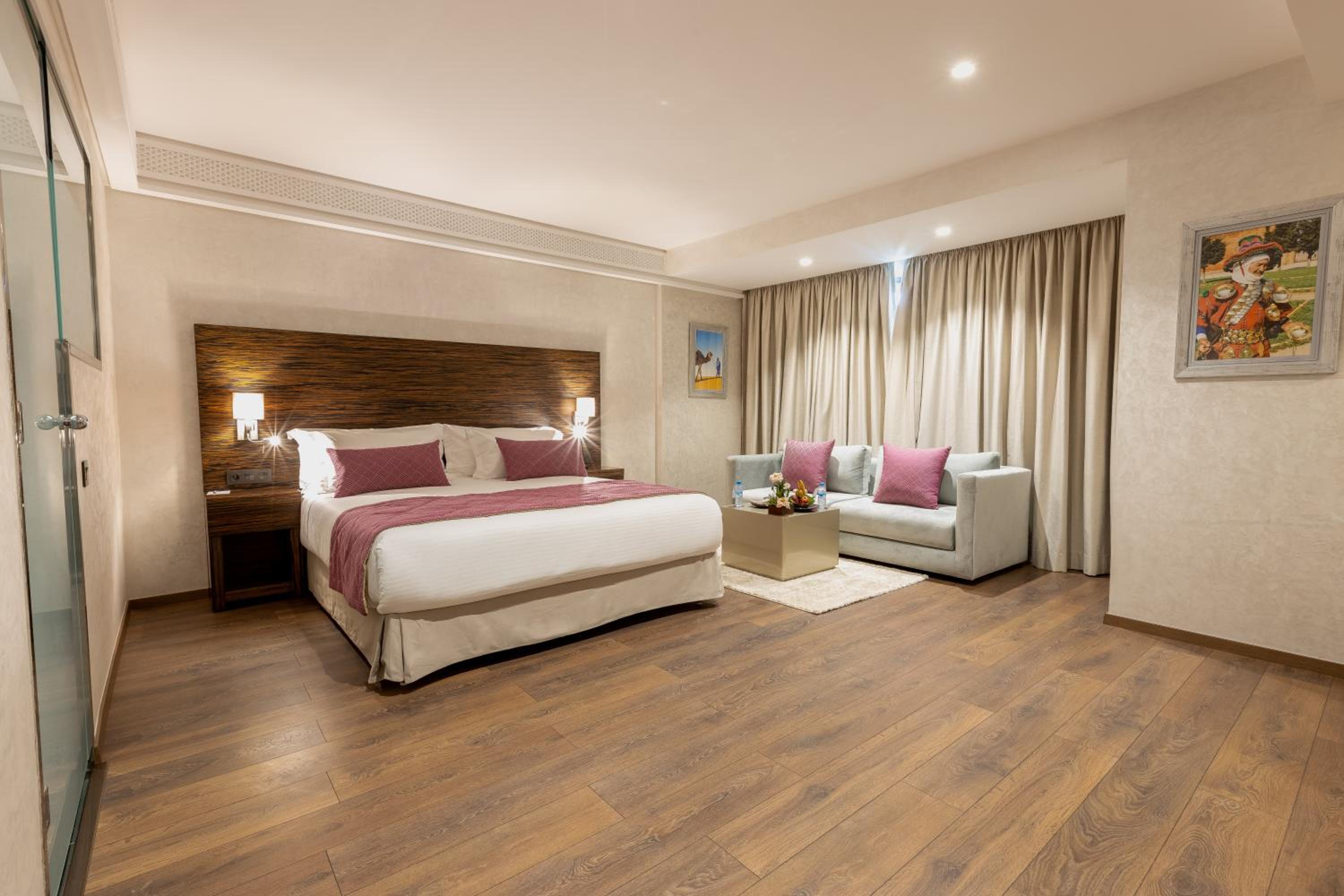Junior Suite - Photo 12