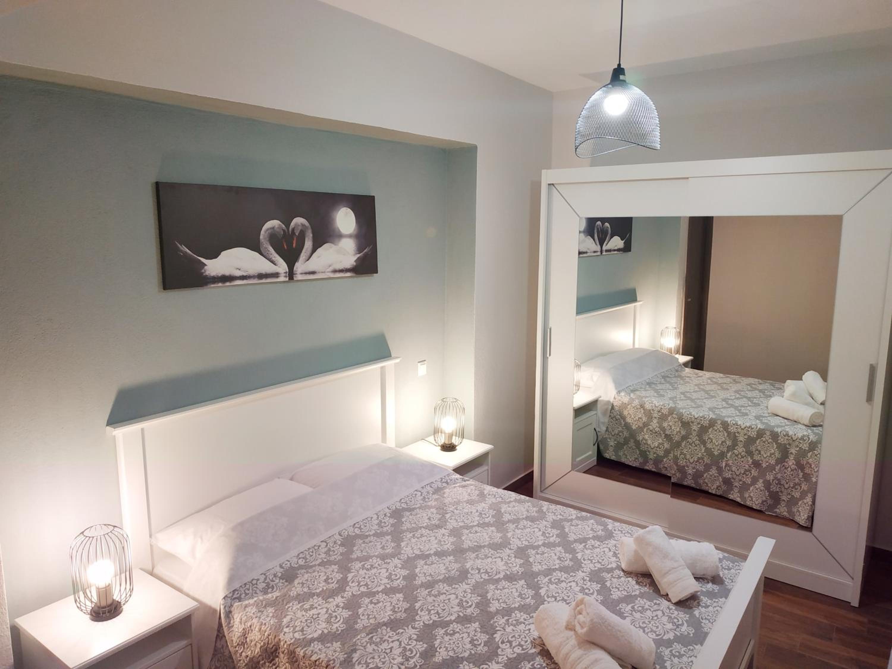 Two-Bedroom Apartment - Photo 4