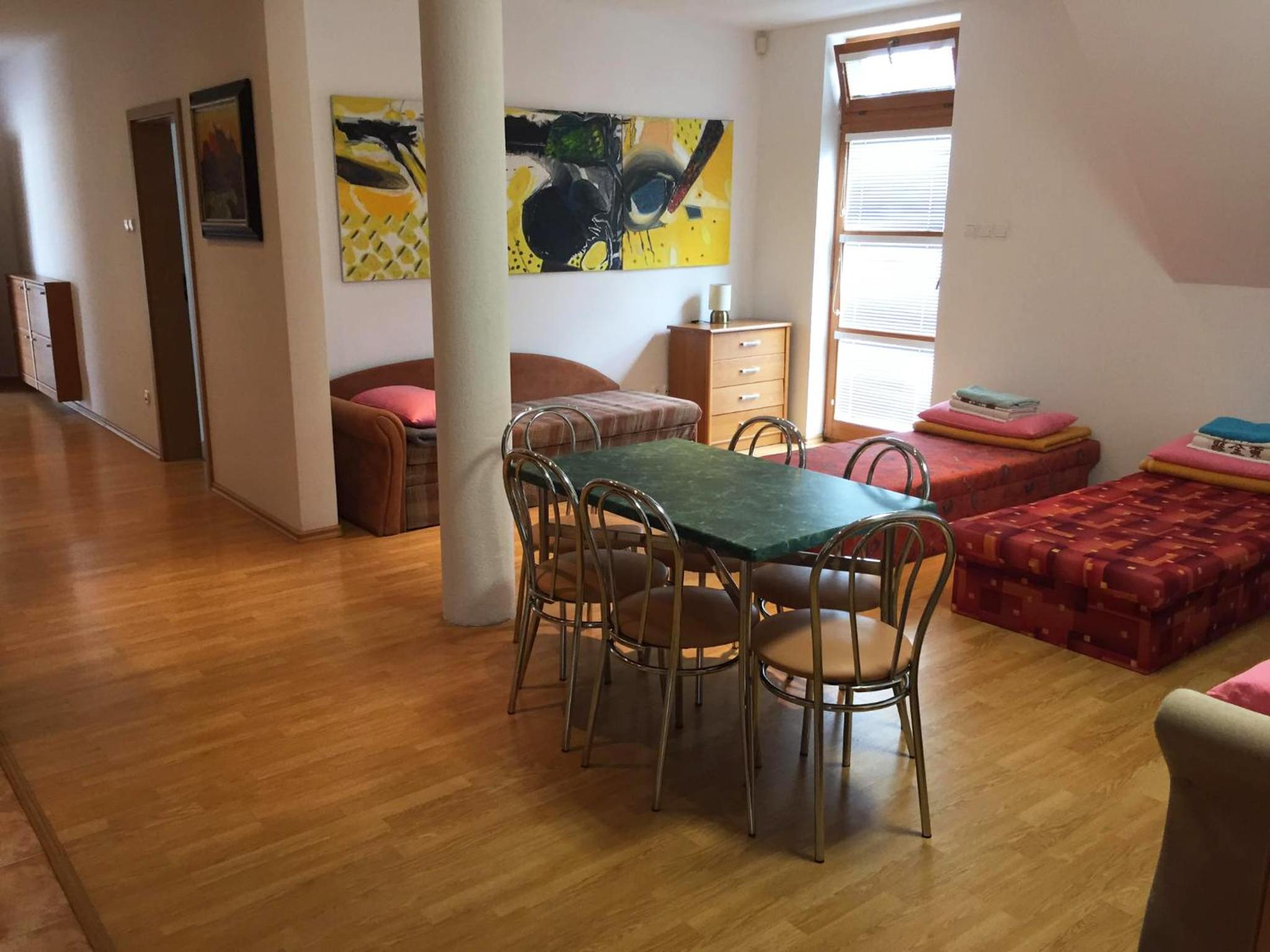 One-Bedroom Apartment photo 2