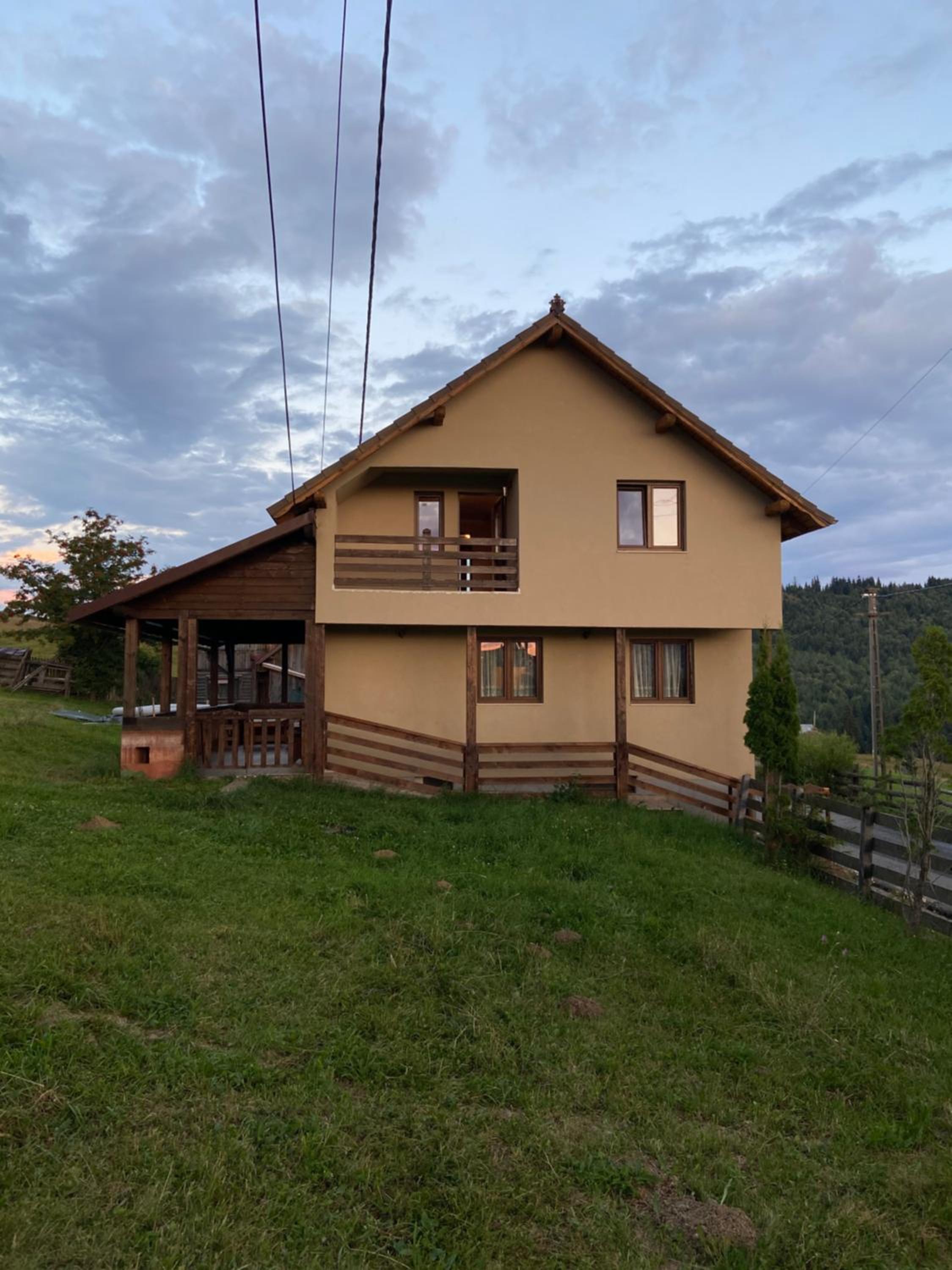 Three-Bedroom House - Photo 7