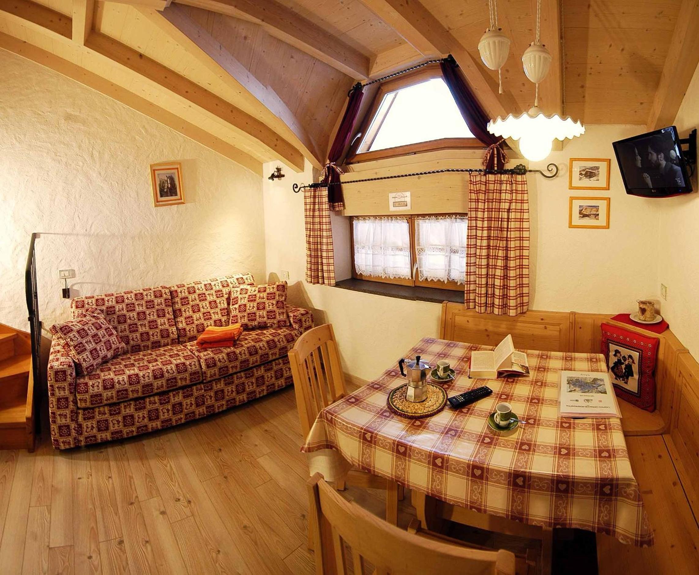 One-Bedroom Apartment (3 Adults)