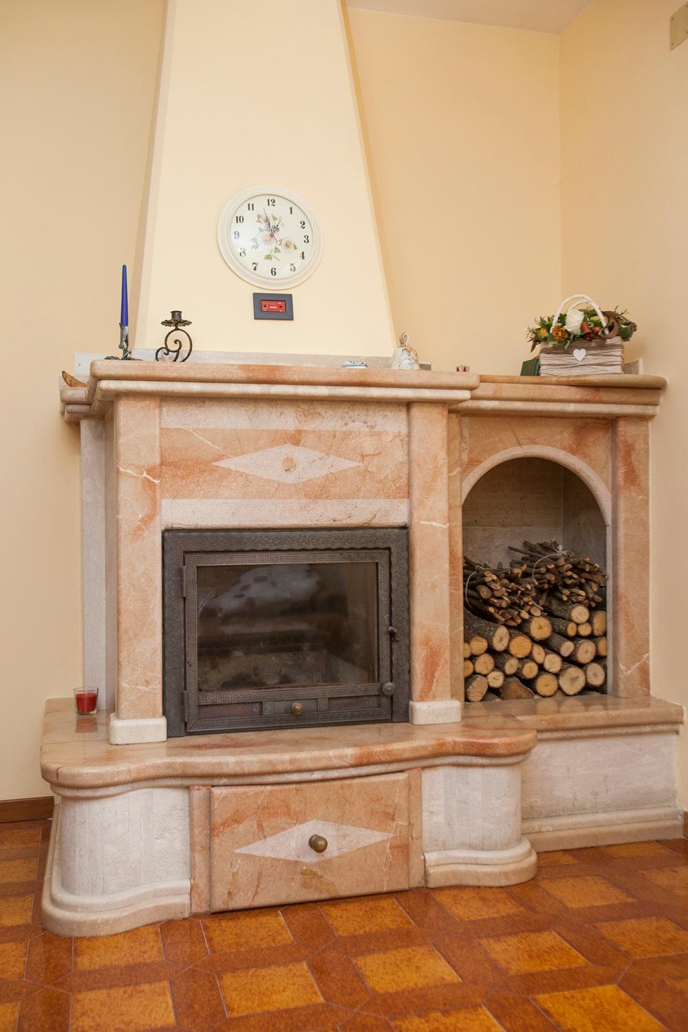 Two-Bedroom House - Photo 27