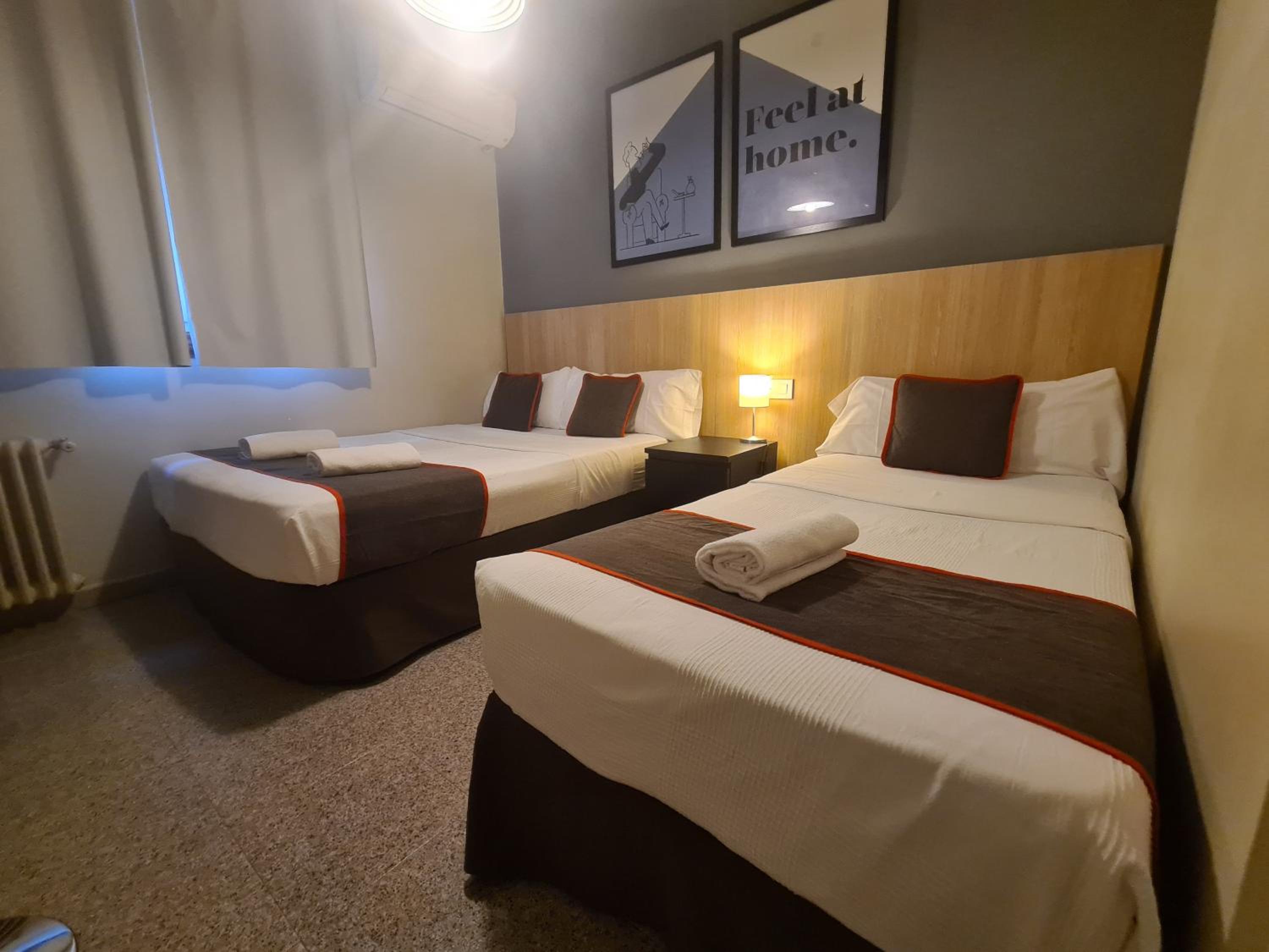 Double Room with Extra Bed photo 2