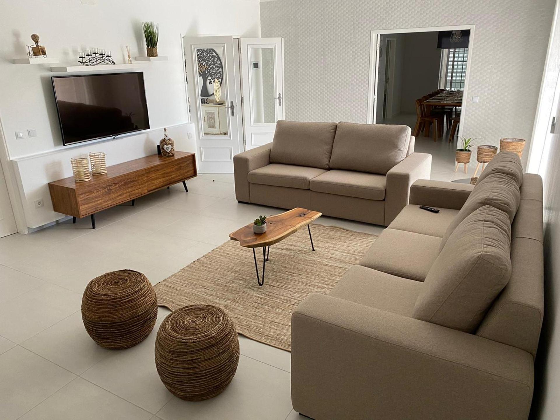 Villa photo 1