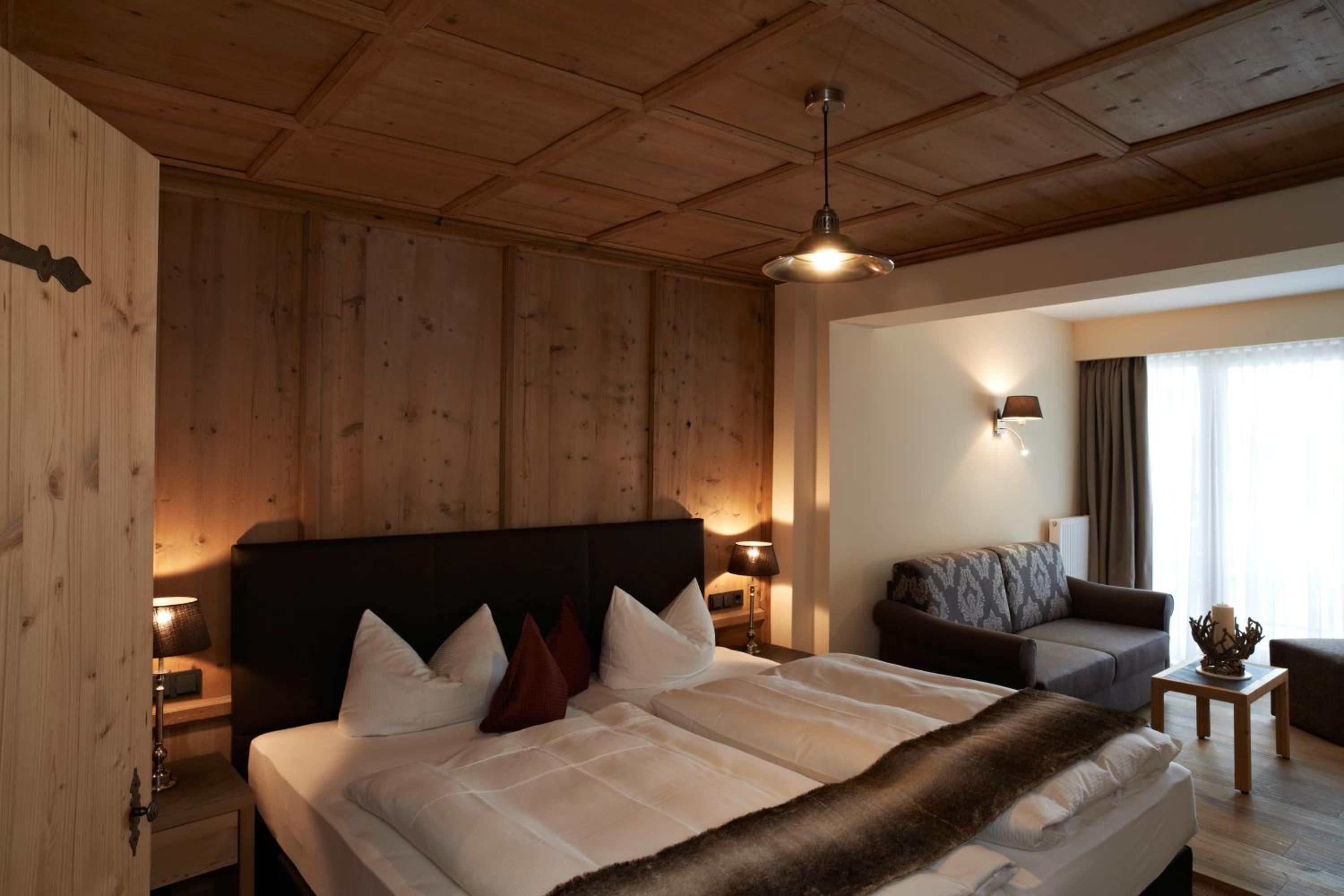 Deluxe Double Room - Photo 6