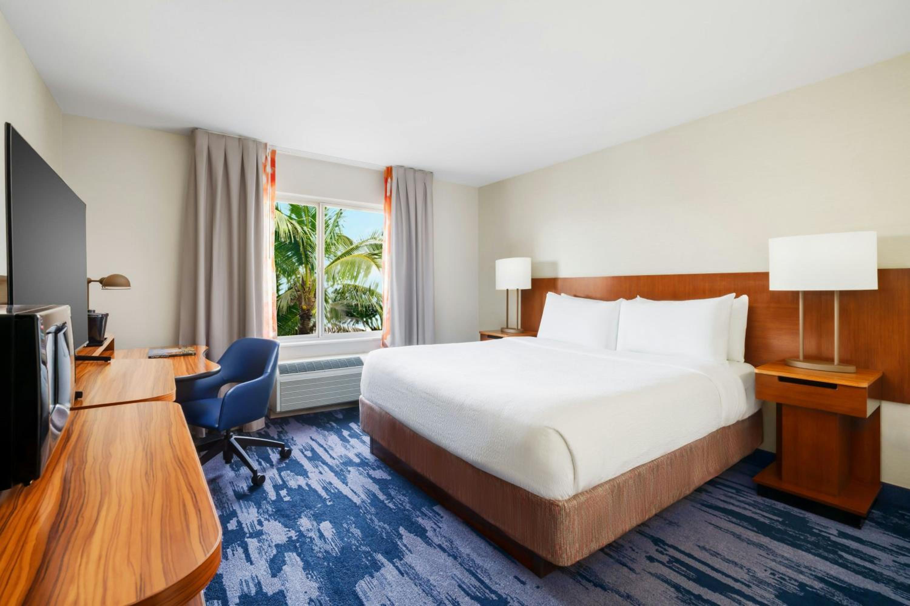King Room - Hearing Accessible
