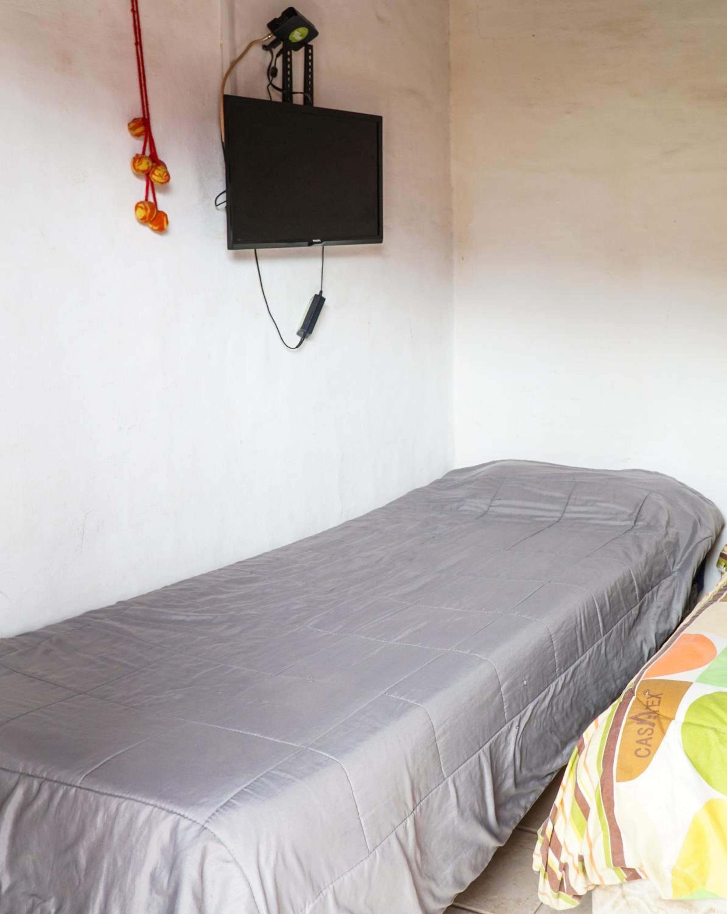 Deluxe Double Room (2 Adults + 1 Child) photo 3