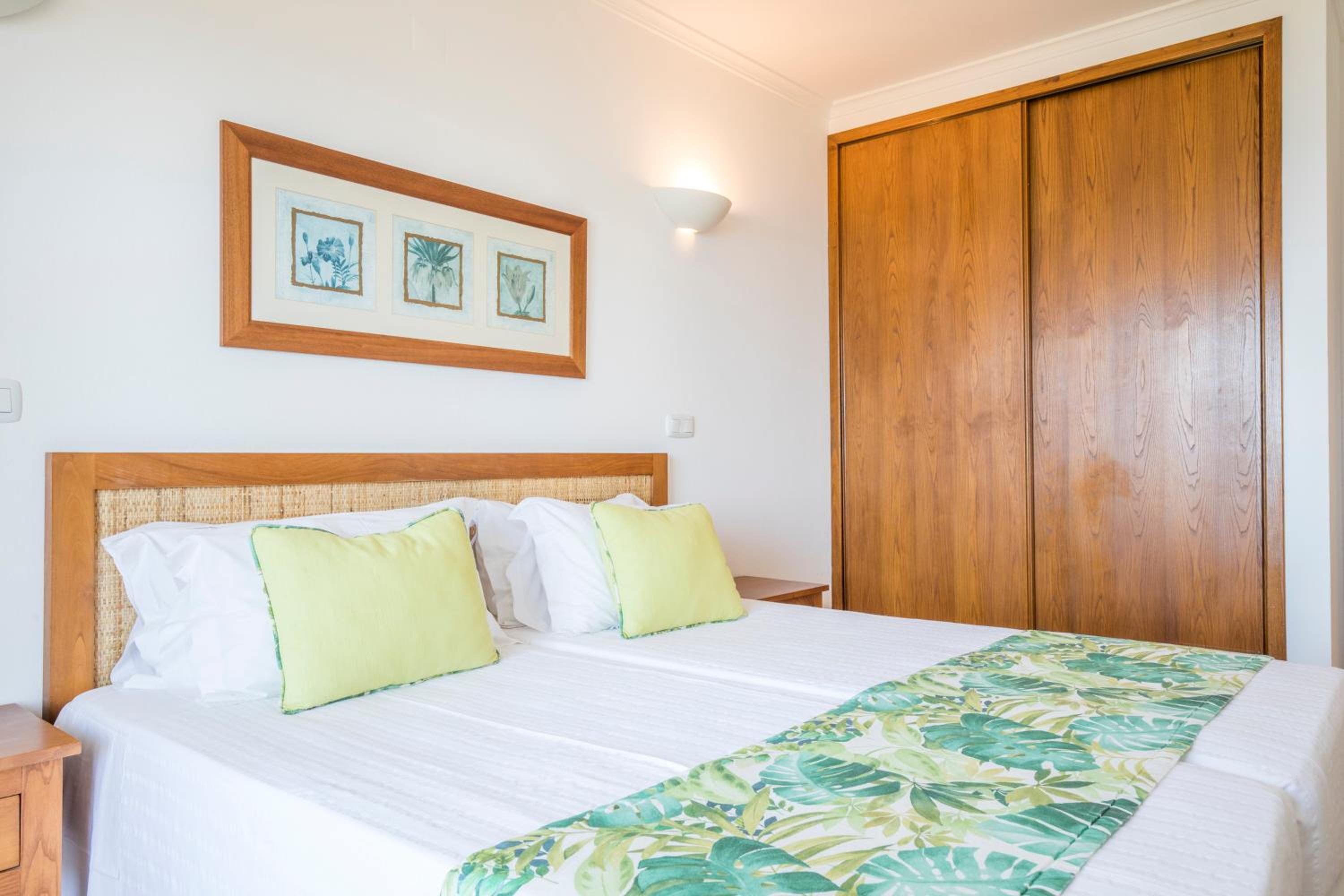 One-Bedroom Apartment with Garden View - Photo 1