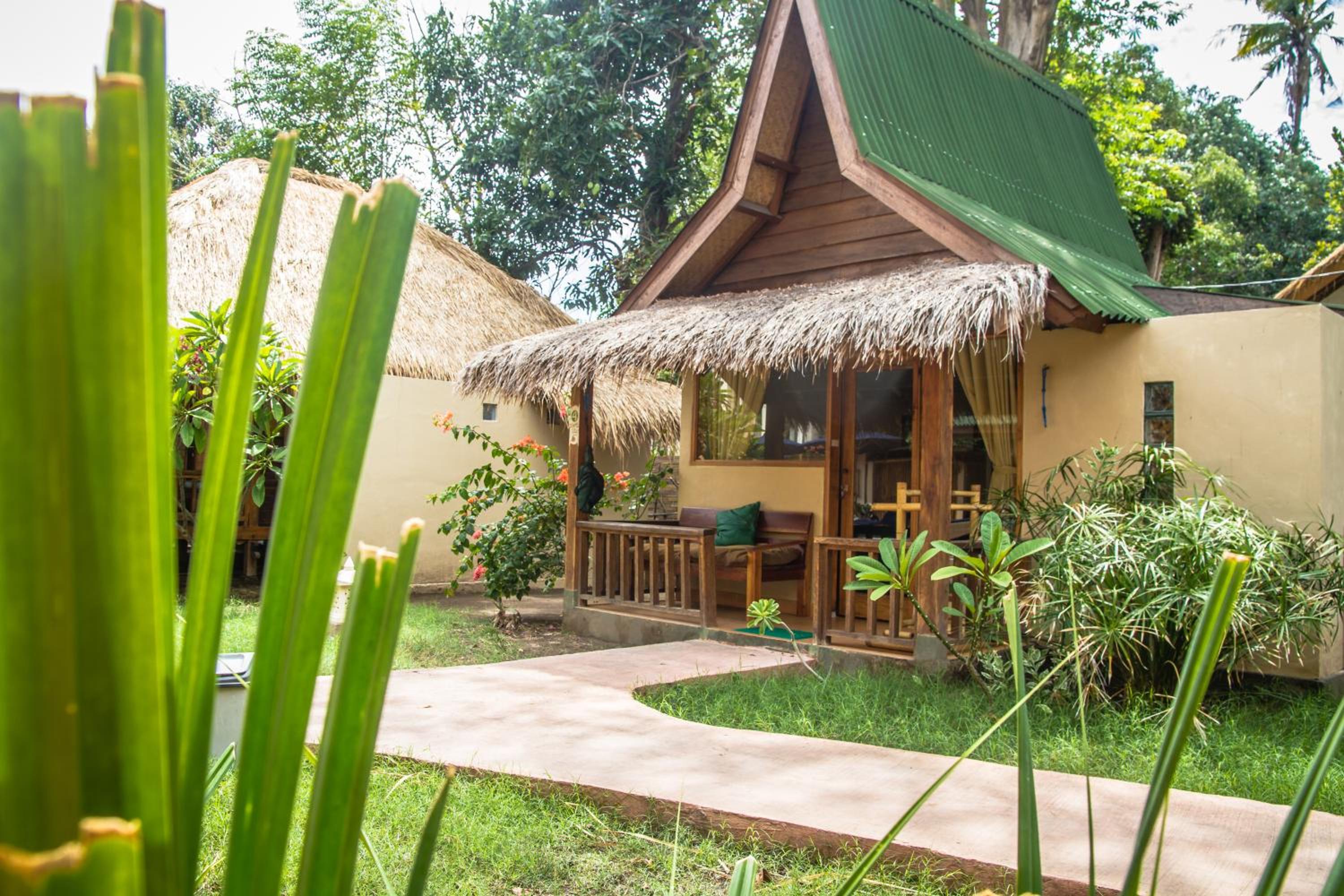 Deluxe Bungalow photo 3