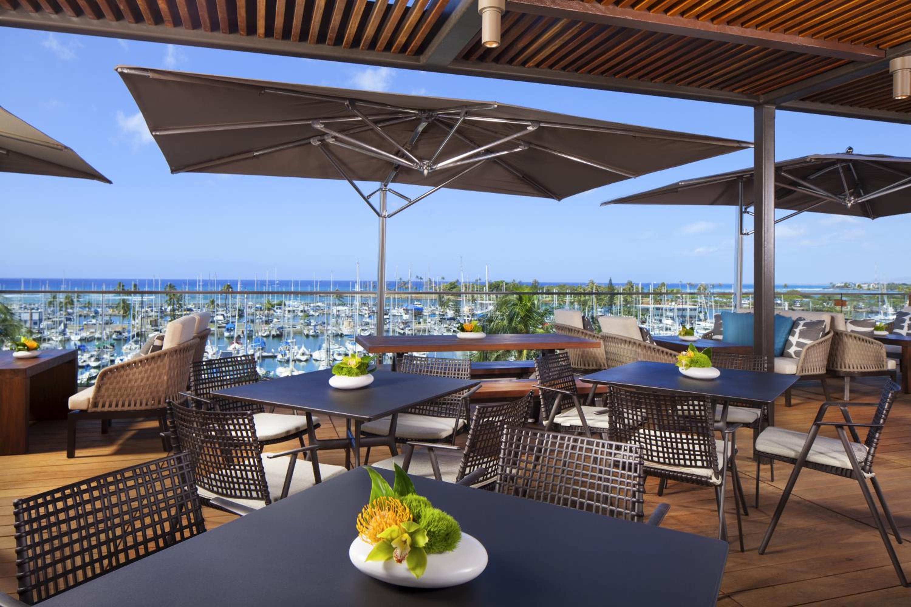 Oceanfront Club Floor - 2 Queens - Photo 5
