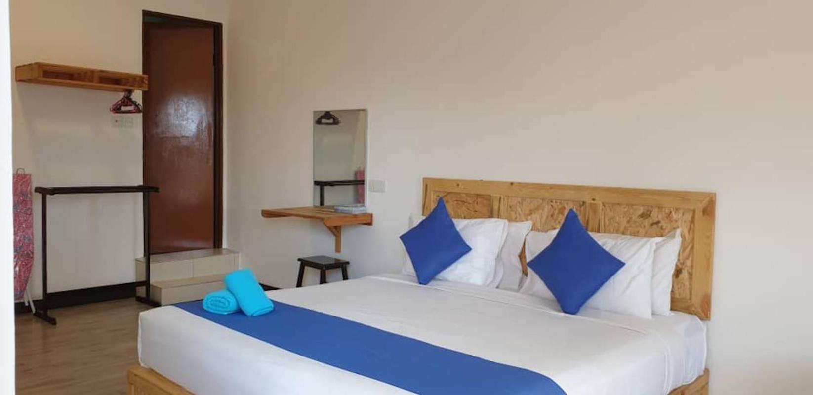 Standard Room photo 2