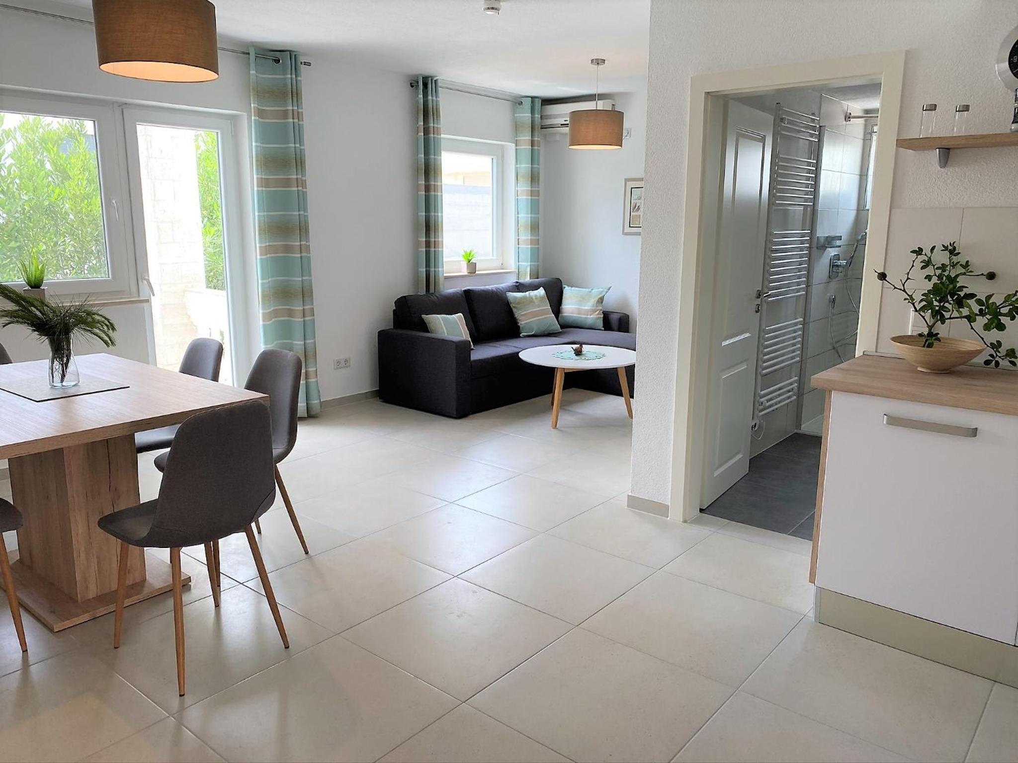 One-Bedroom Apartment - Photo 1