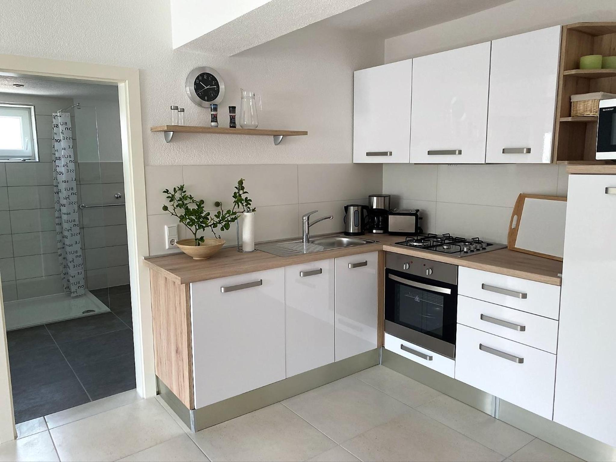 One-Bedroom Apartment - Photo 10