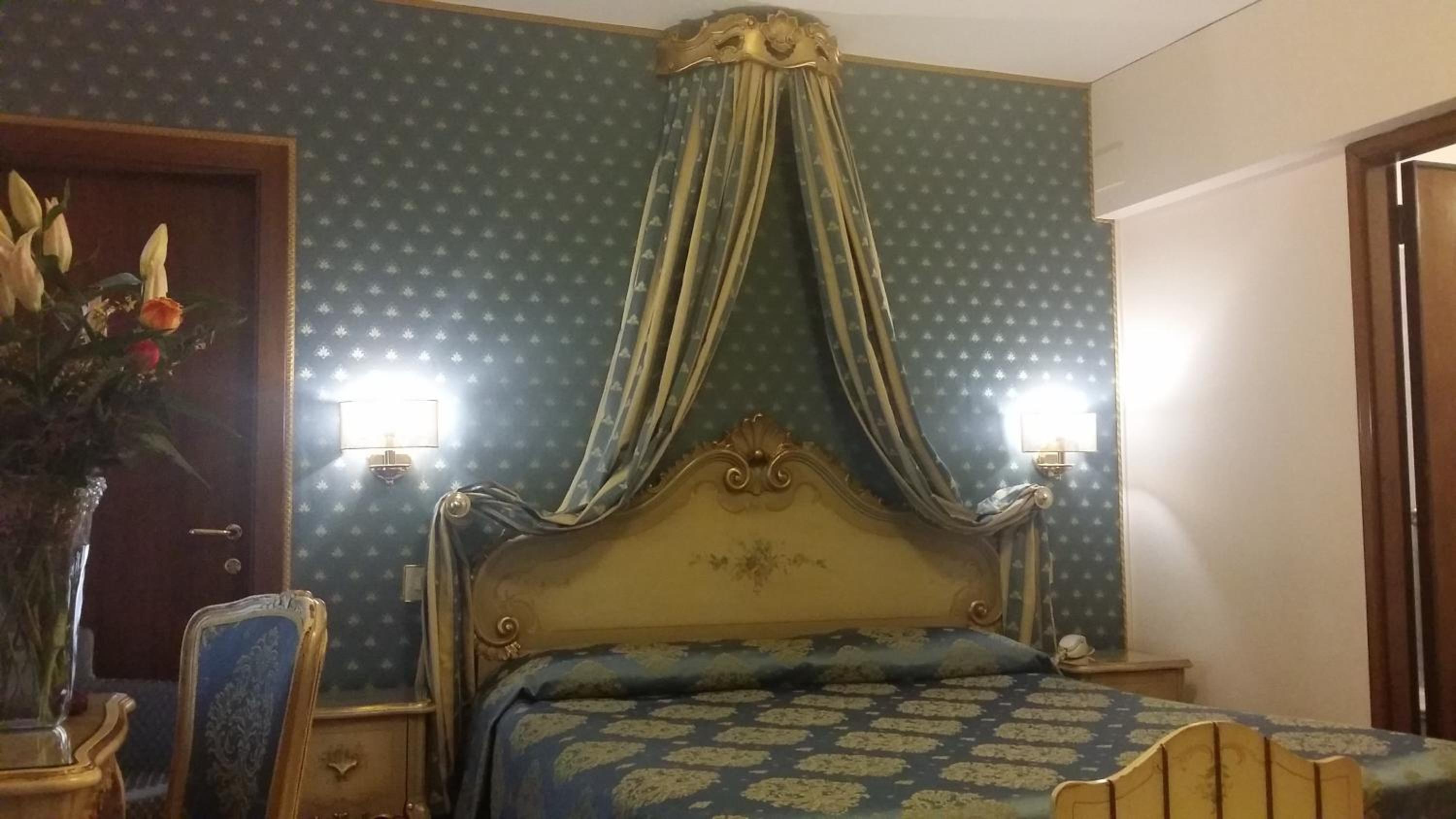Triple Room photo 2