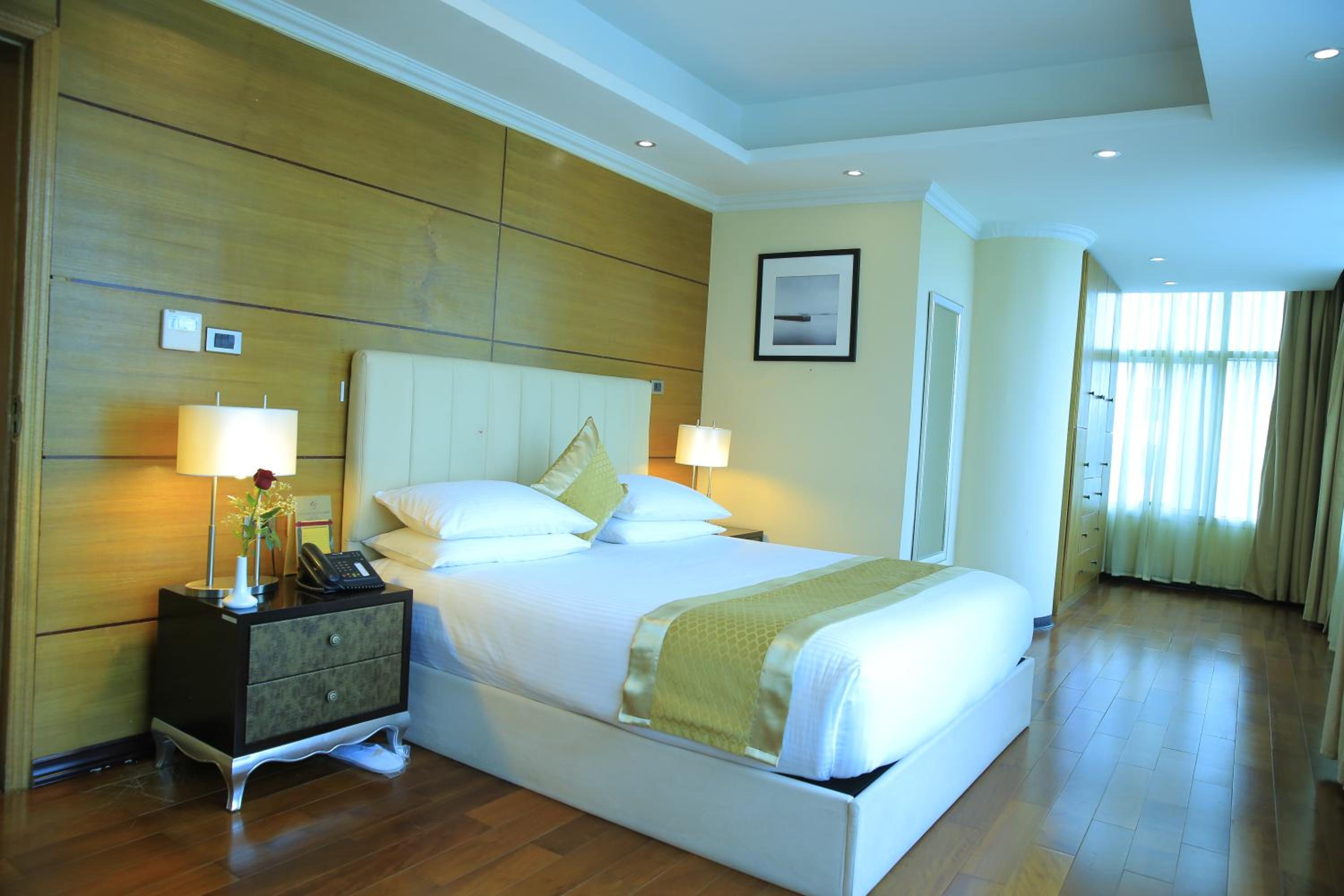 Two-Bedroom Apartment - Photo 3