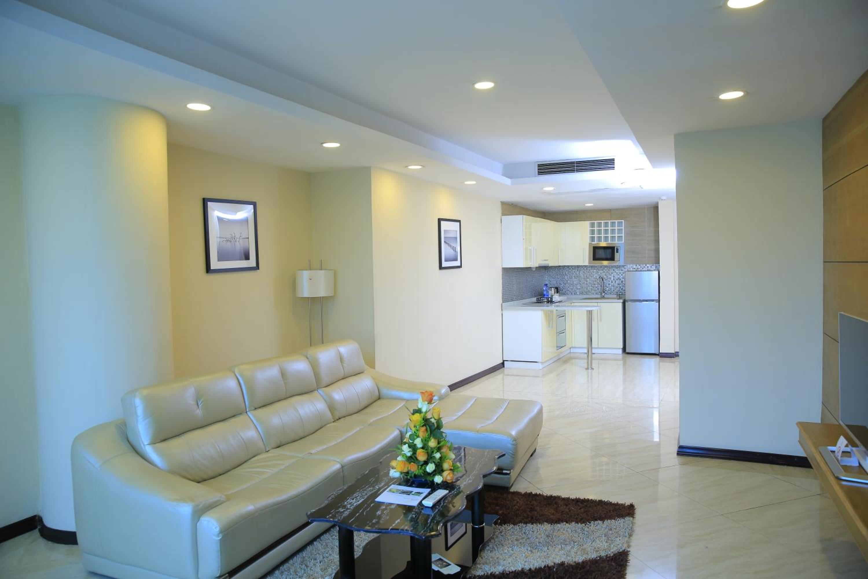 Two-Bedroom Apartment - Photo 5