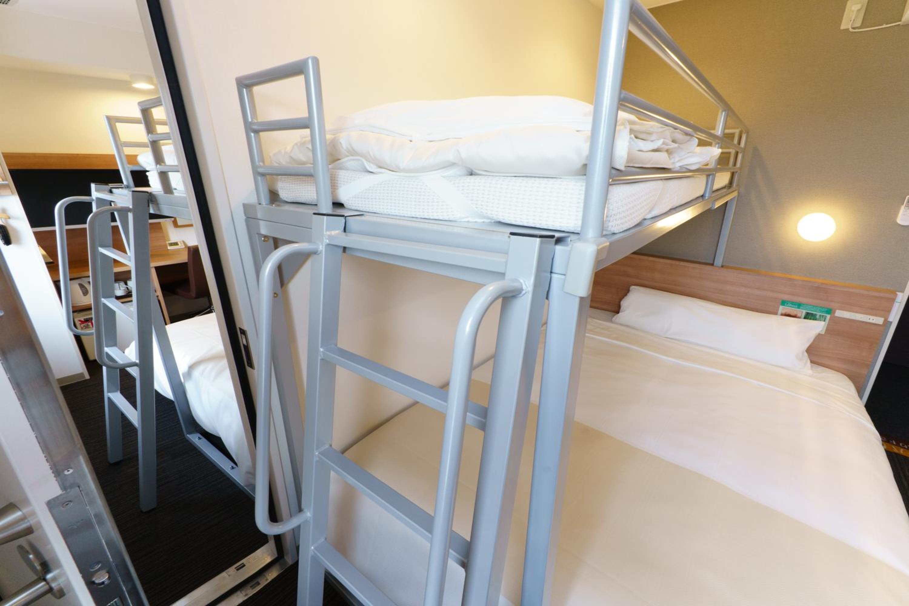 Quadruple Room - Non-Smoking