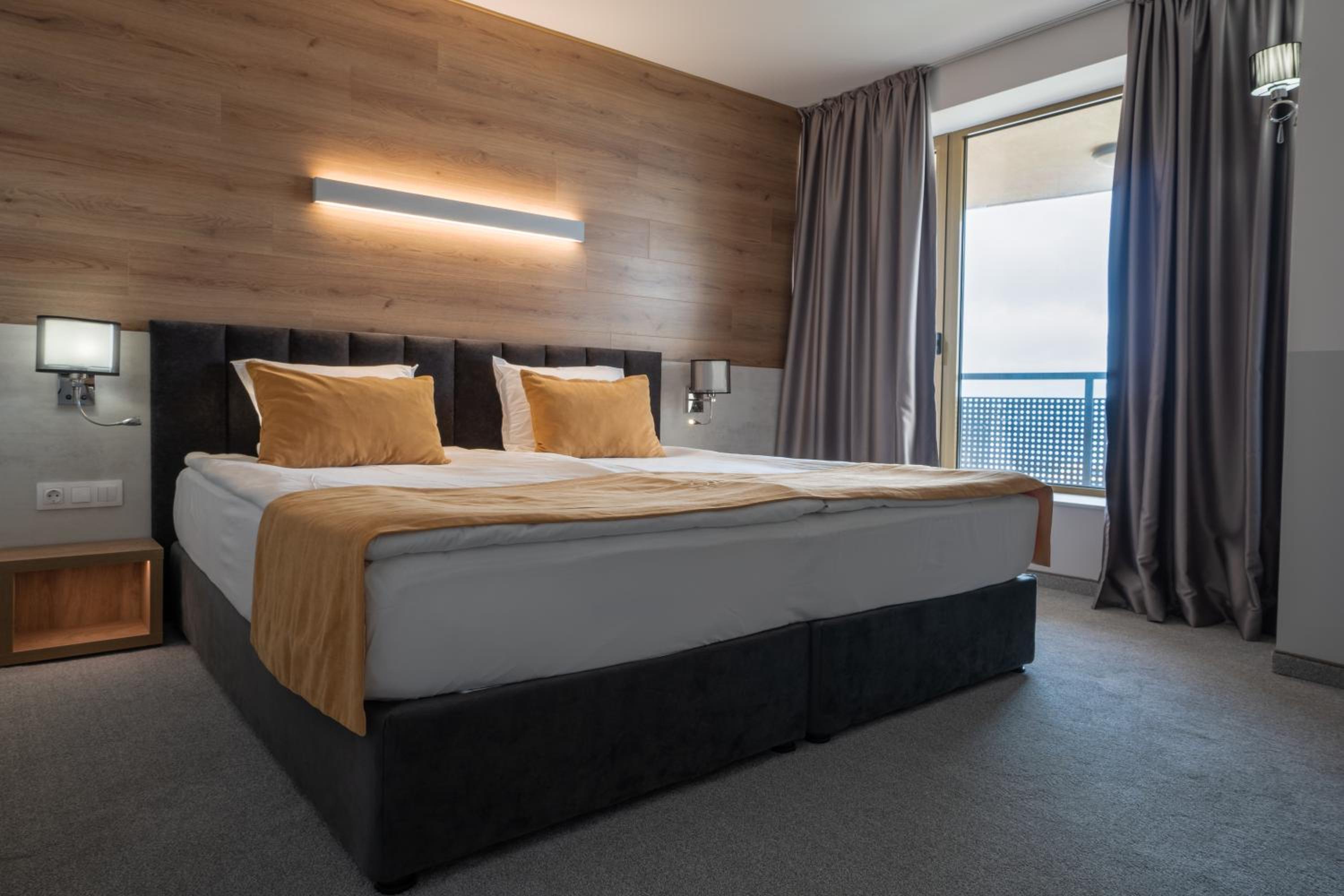 Standard Double or Twin Room with Sea View photo 1