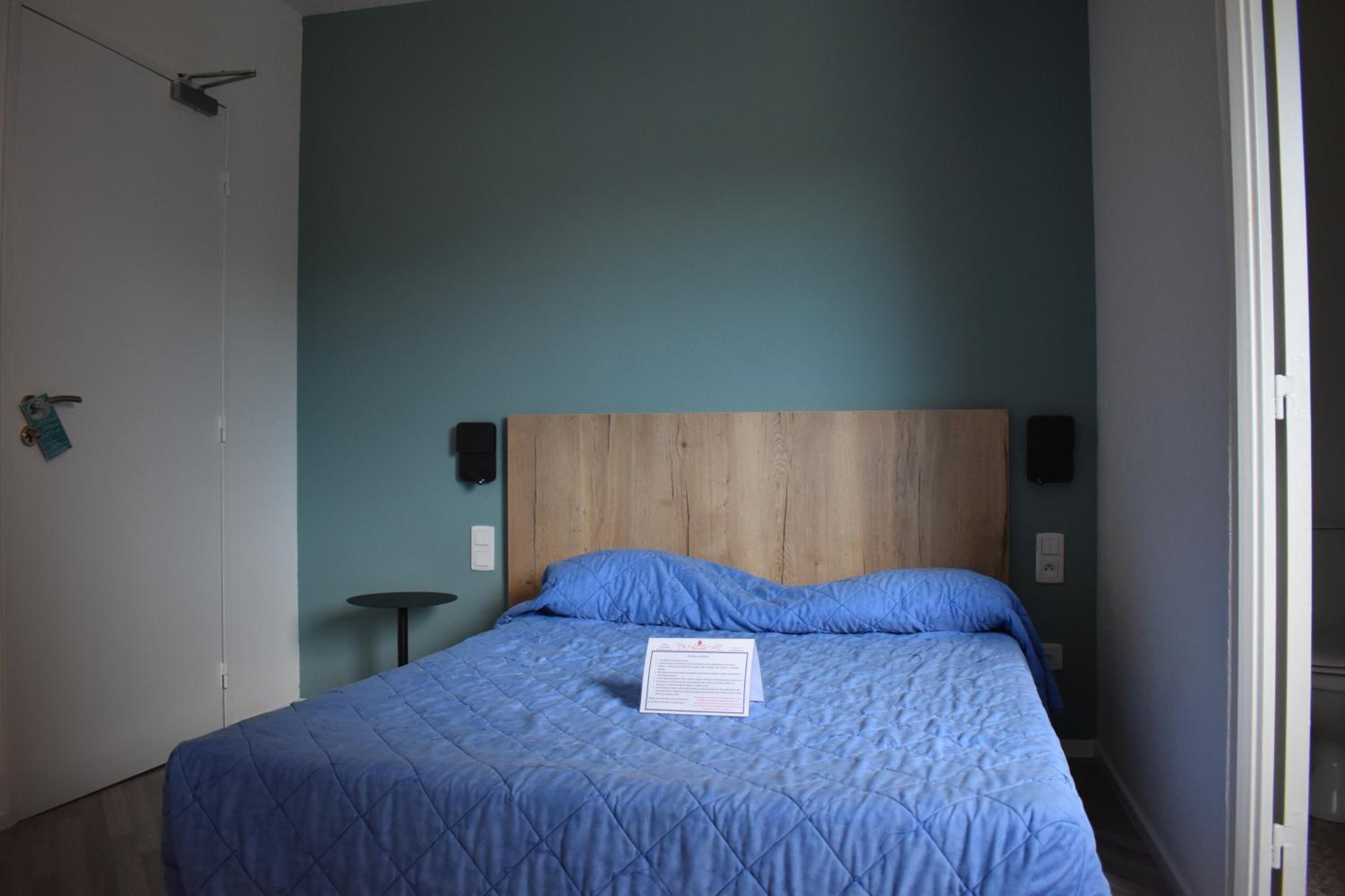 Triple Room - Photo 10