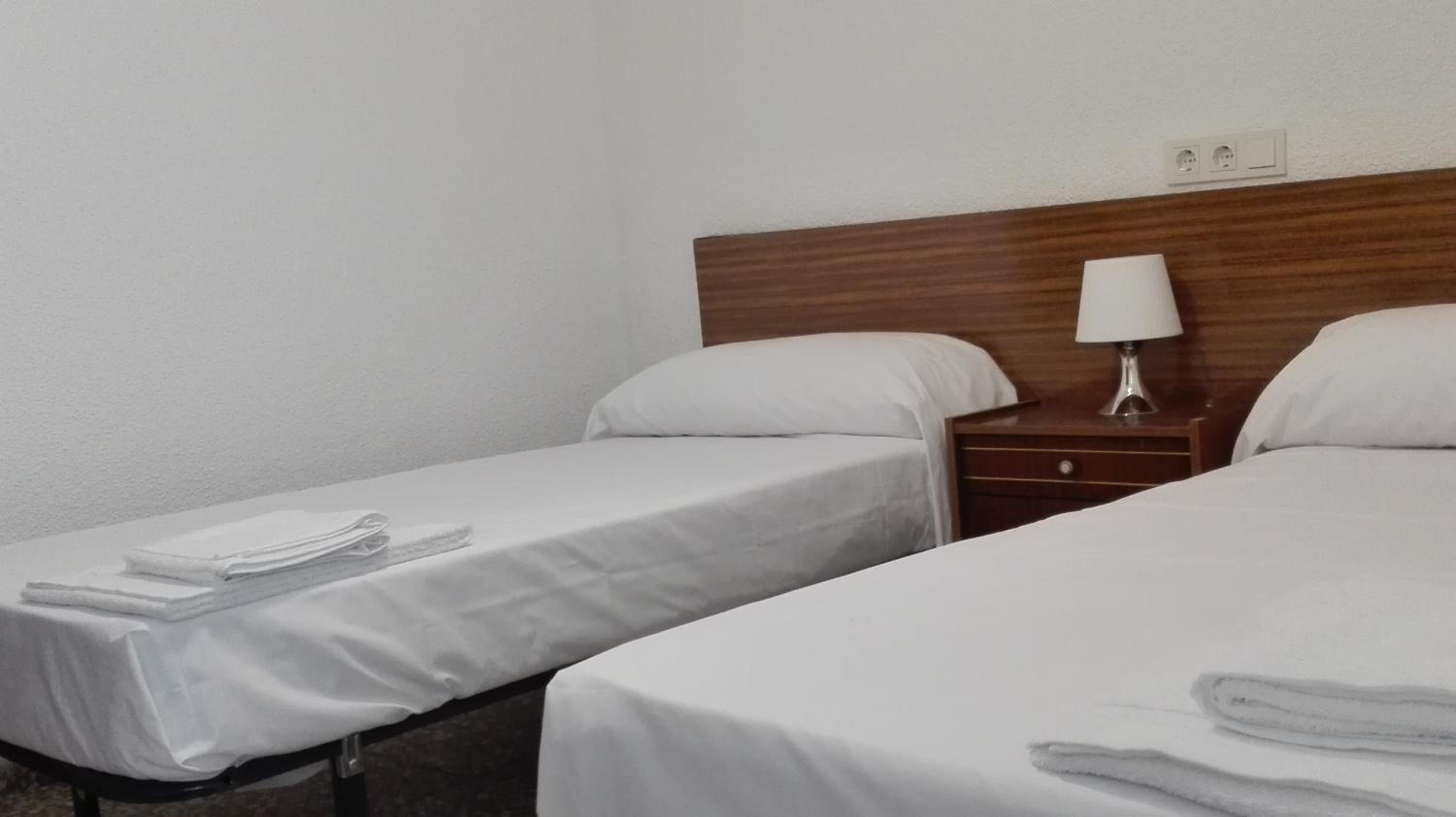 Double or Twin Room with Shower
