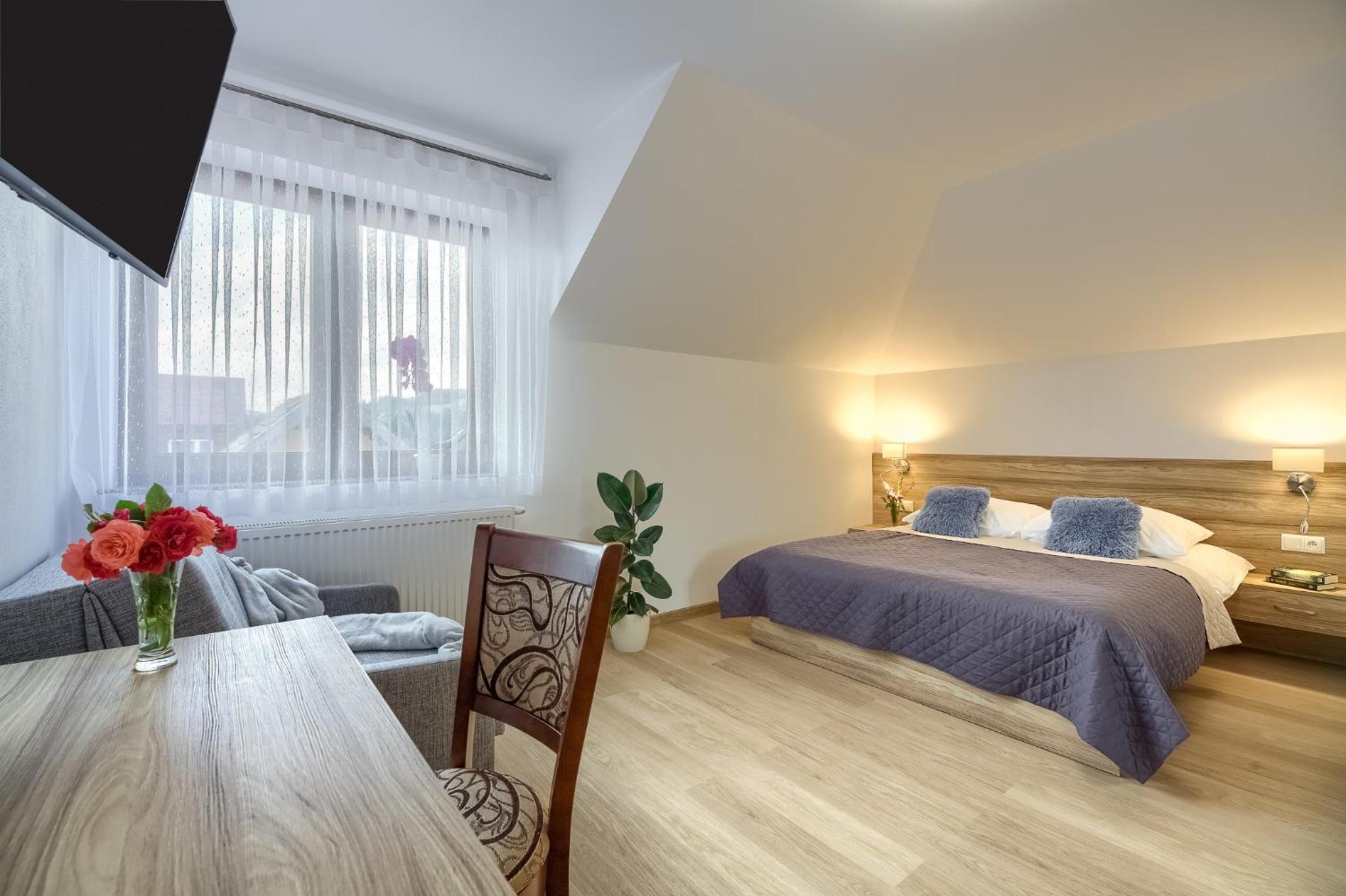 Classic Triple Room photo 2