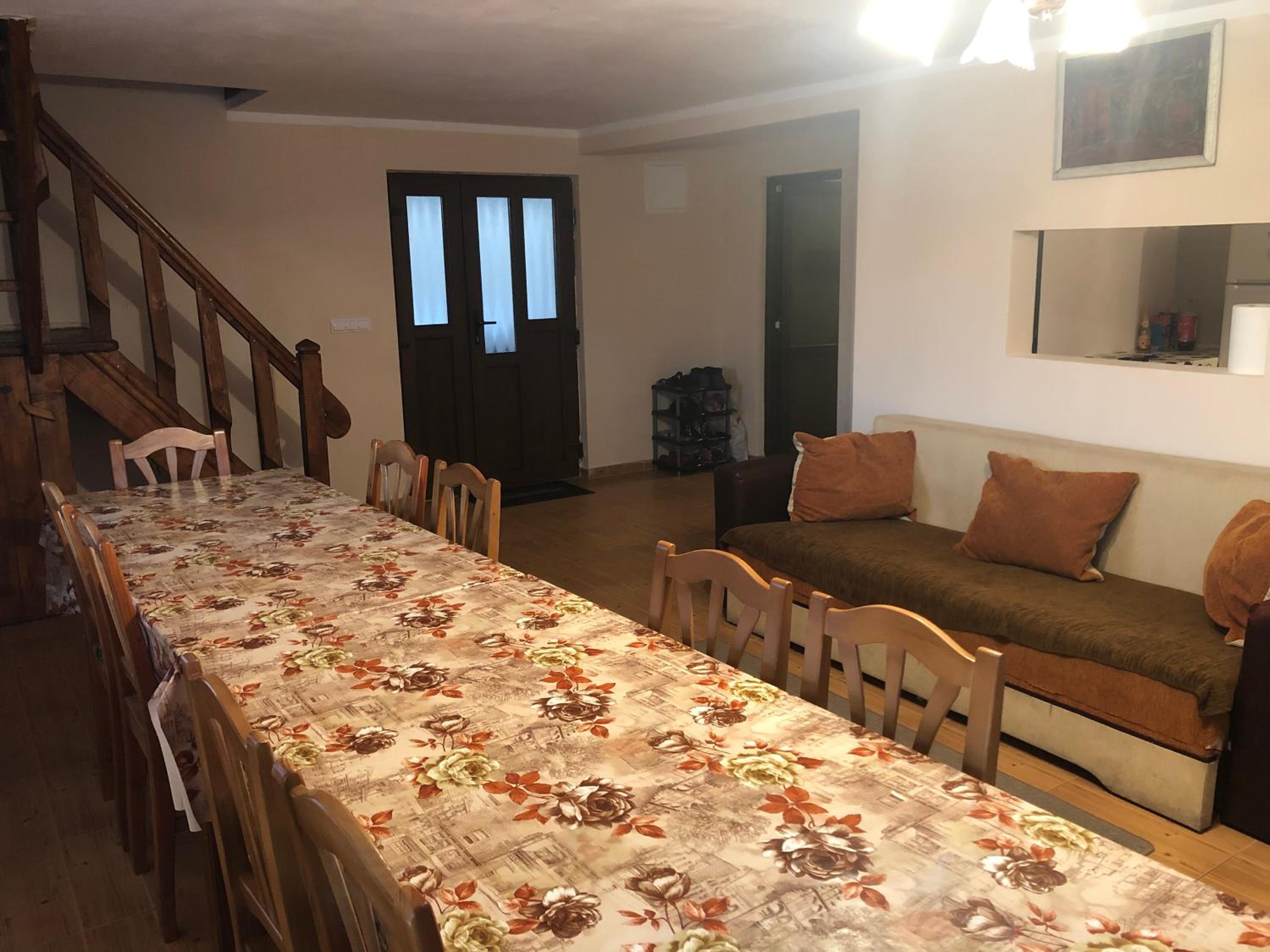 Three-Bedroom House - Photo 9