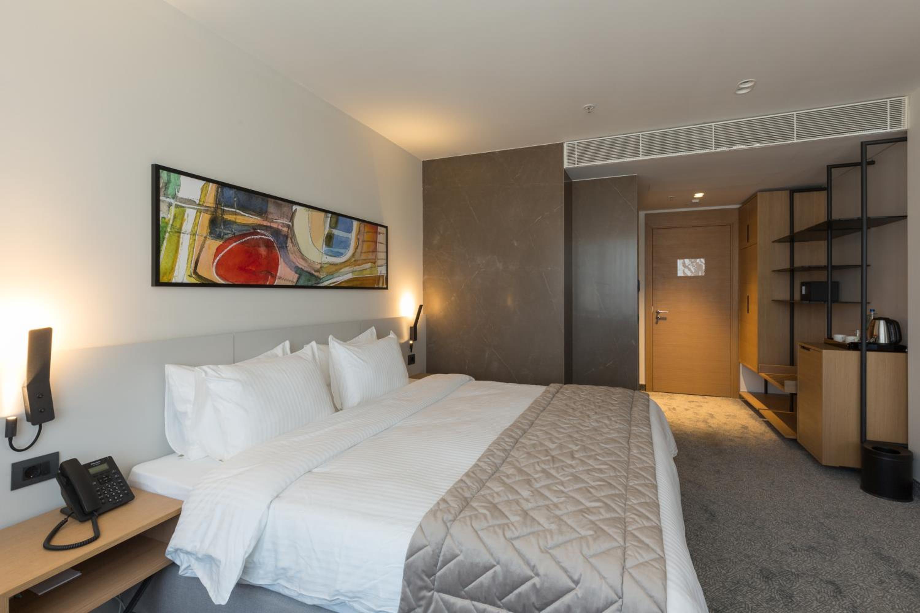 Standard Double Room with Free Wellness - Photo 1