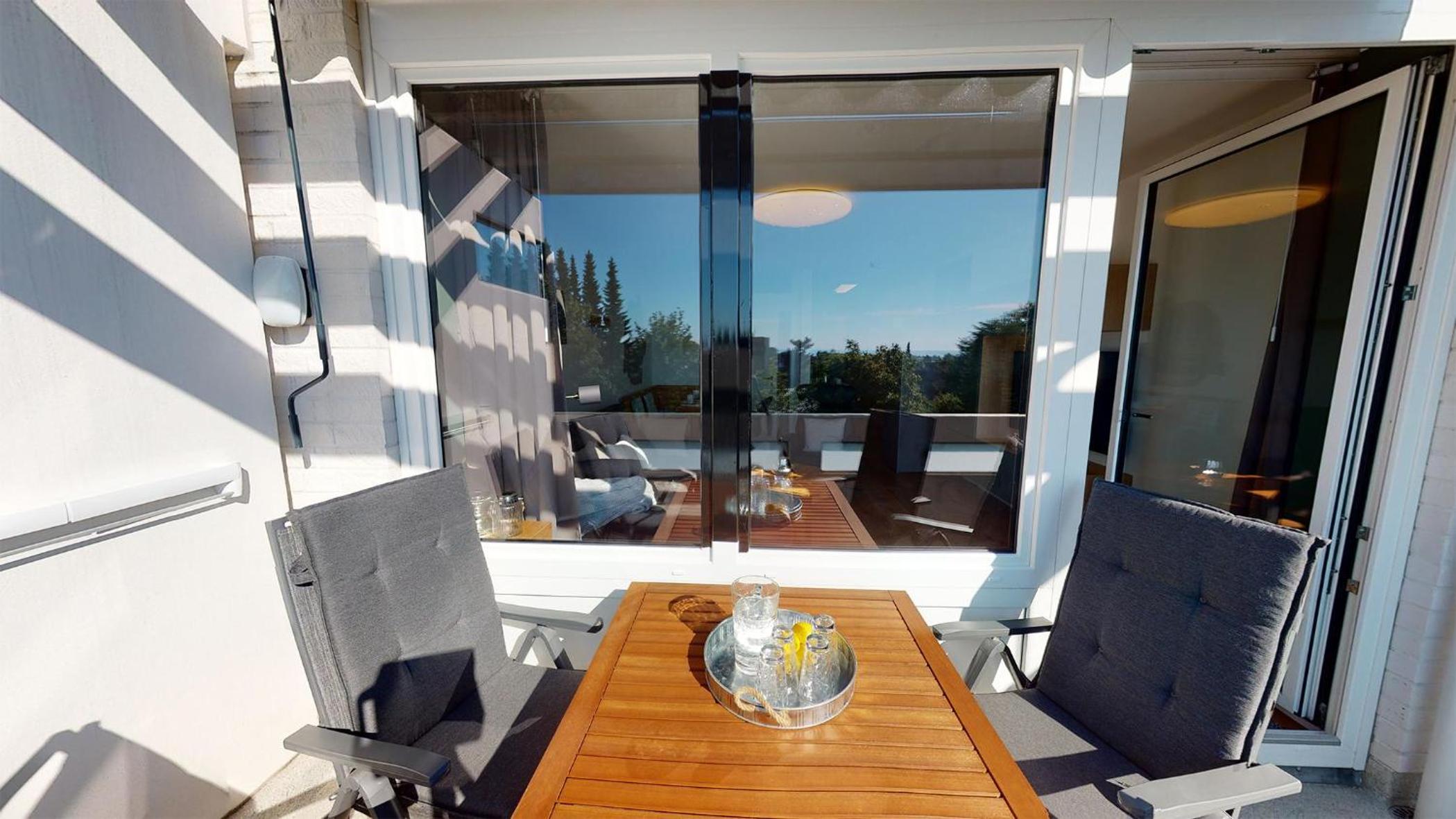 Apartment with Sea View photo 2