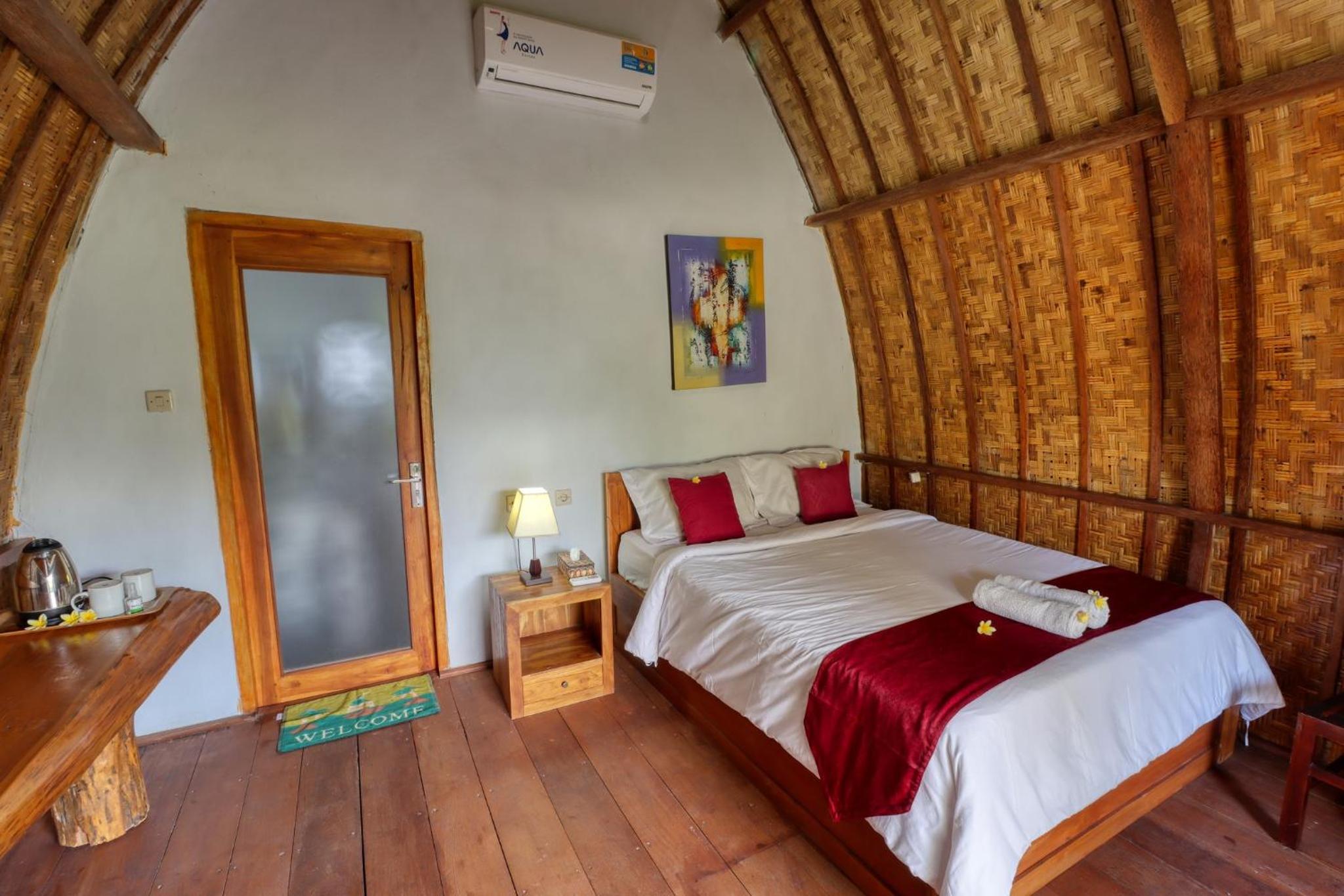 Deluxe Double Room - Photo 12