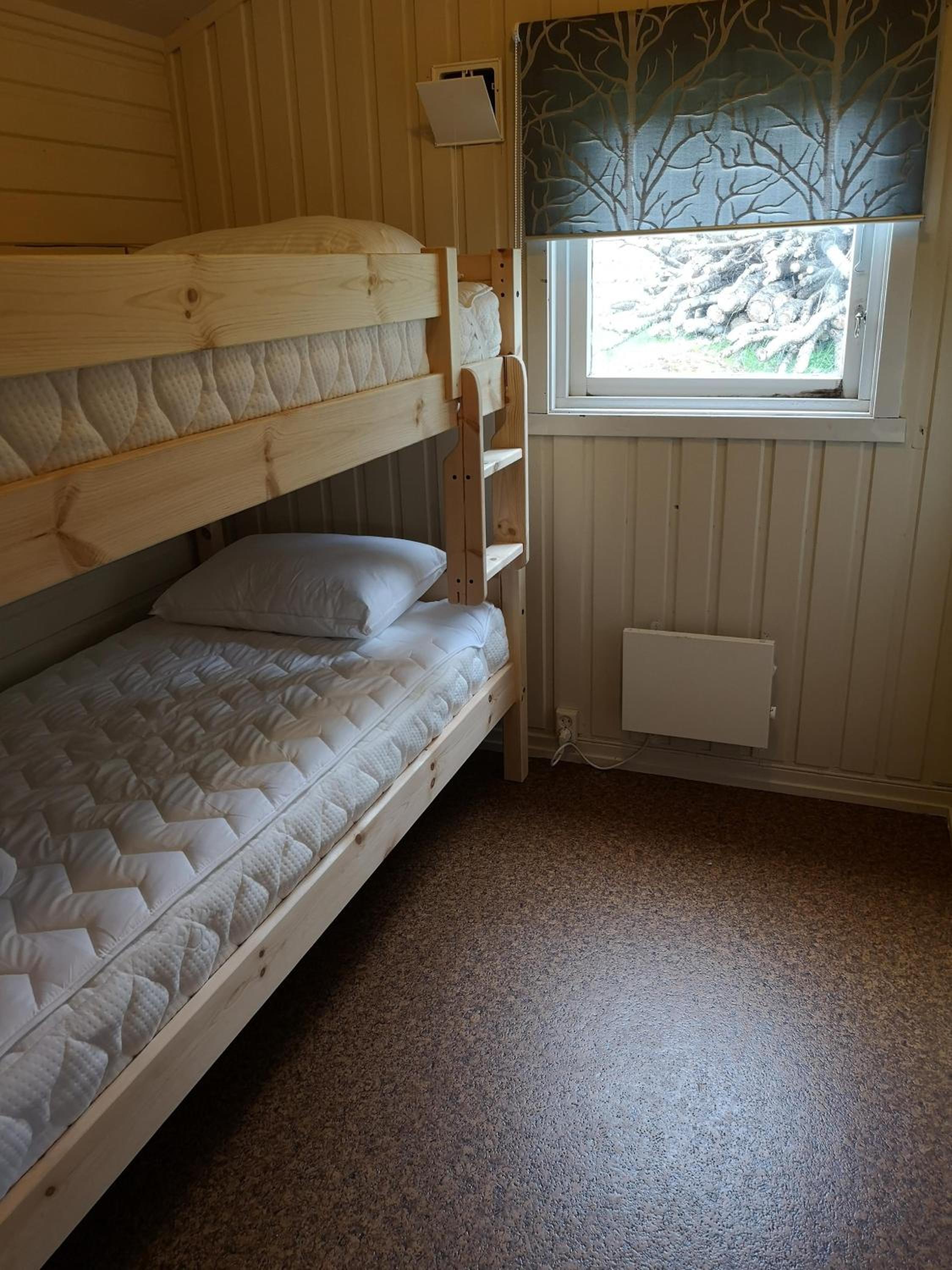 Two-Bedroom Bungalow - Photo 11