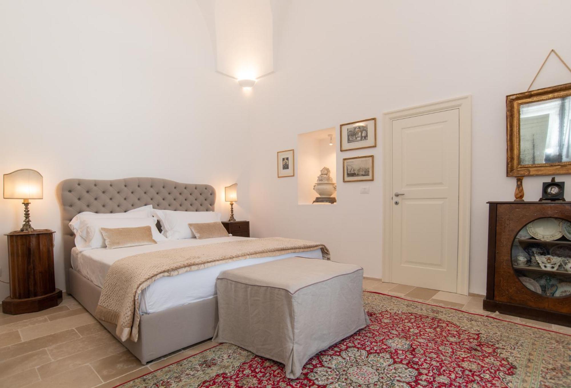 Deluxe Room (2 Adults + 1 Child) photo 1