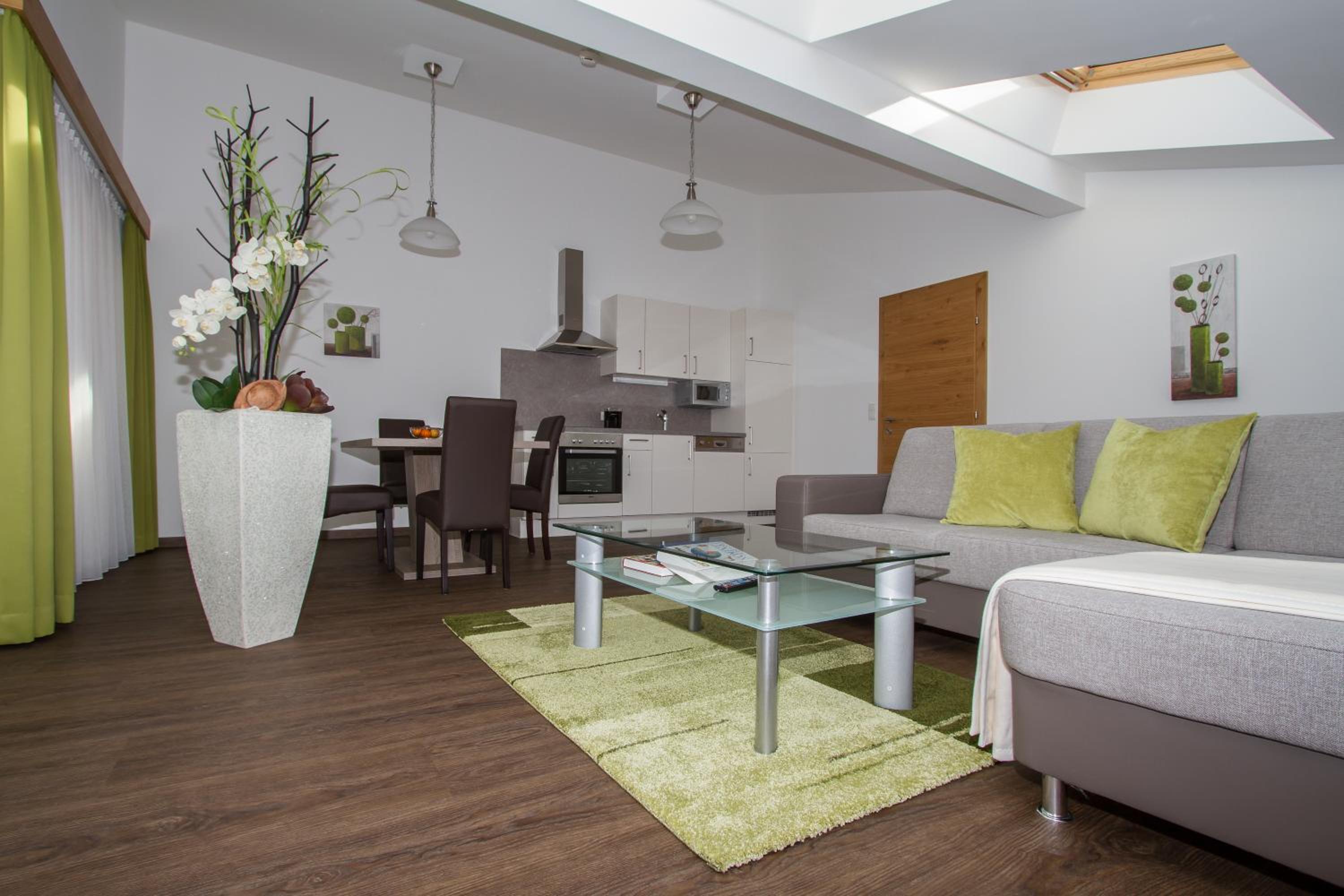 One-Bedroom Apartment with Balcony