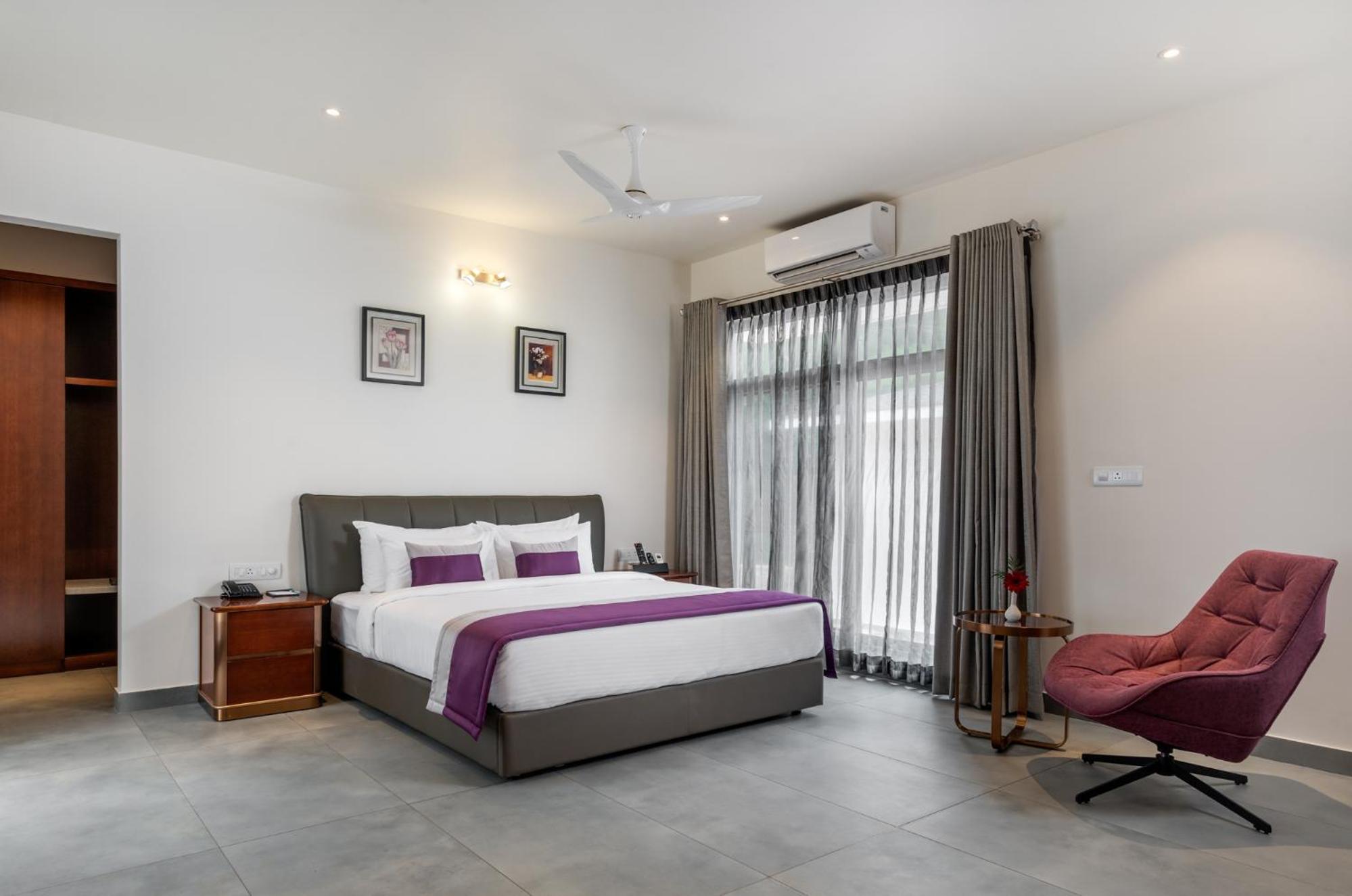Double Room - Photo 1