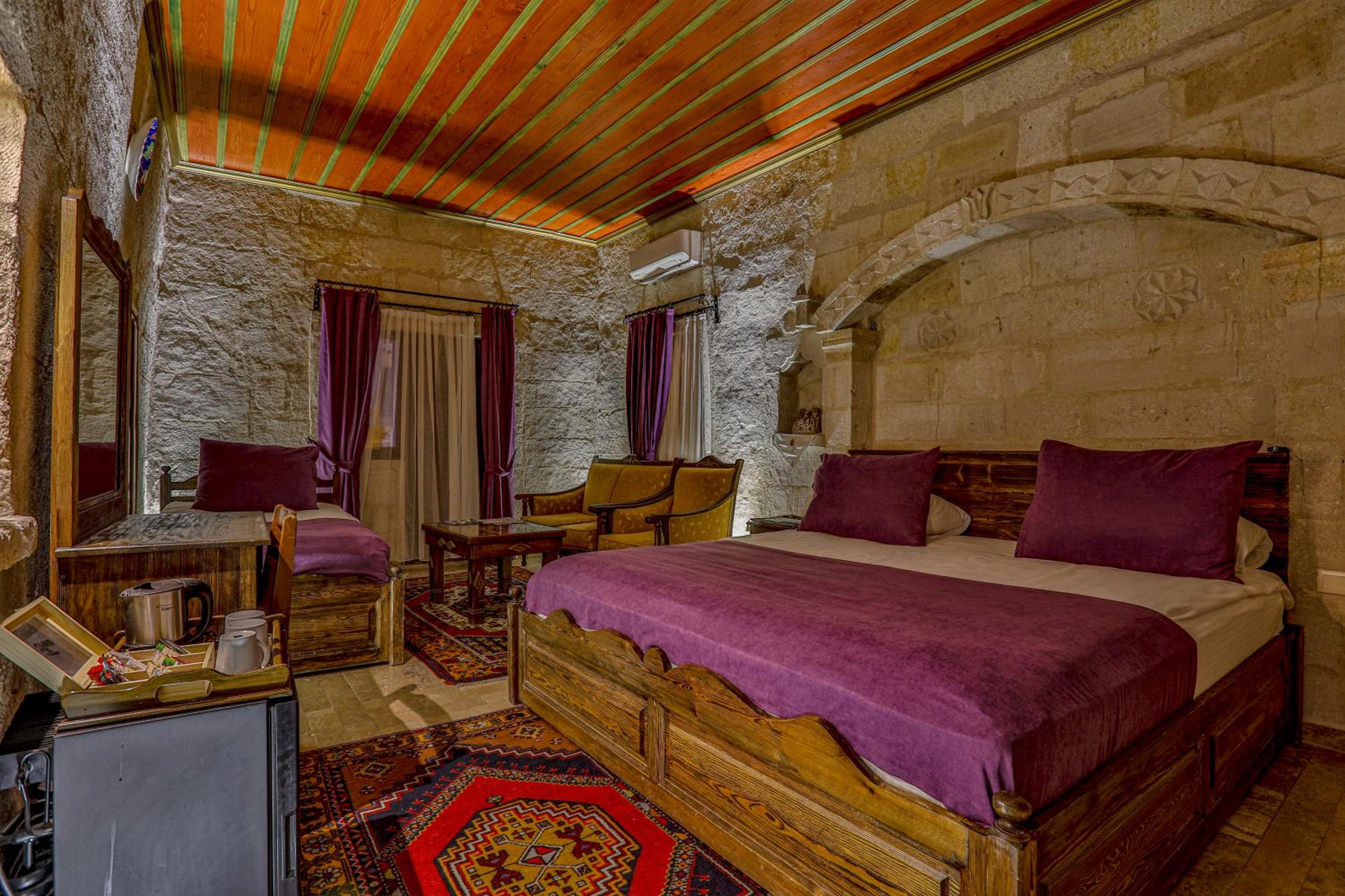 Deluxe Triple Room photo 1