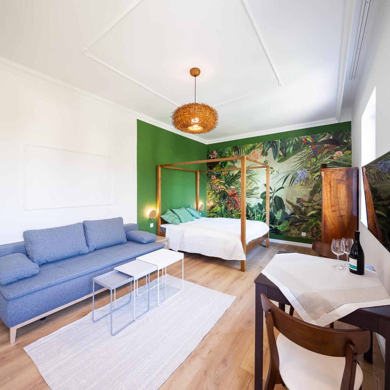 Apartment - Photo 8