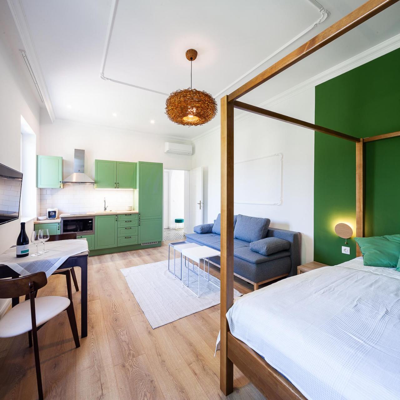 Apartment - Photo 10