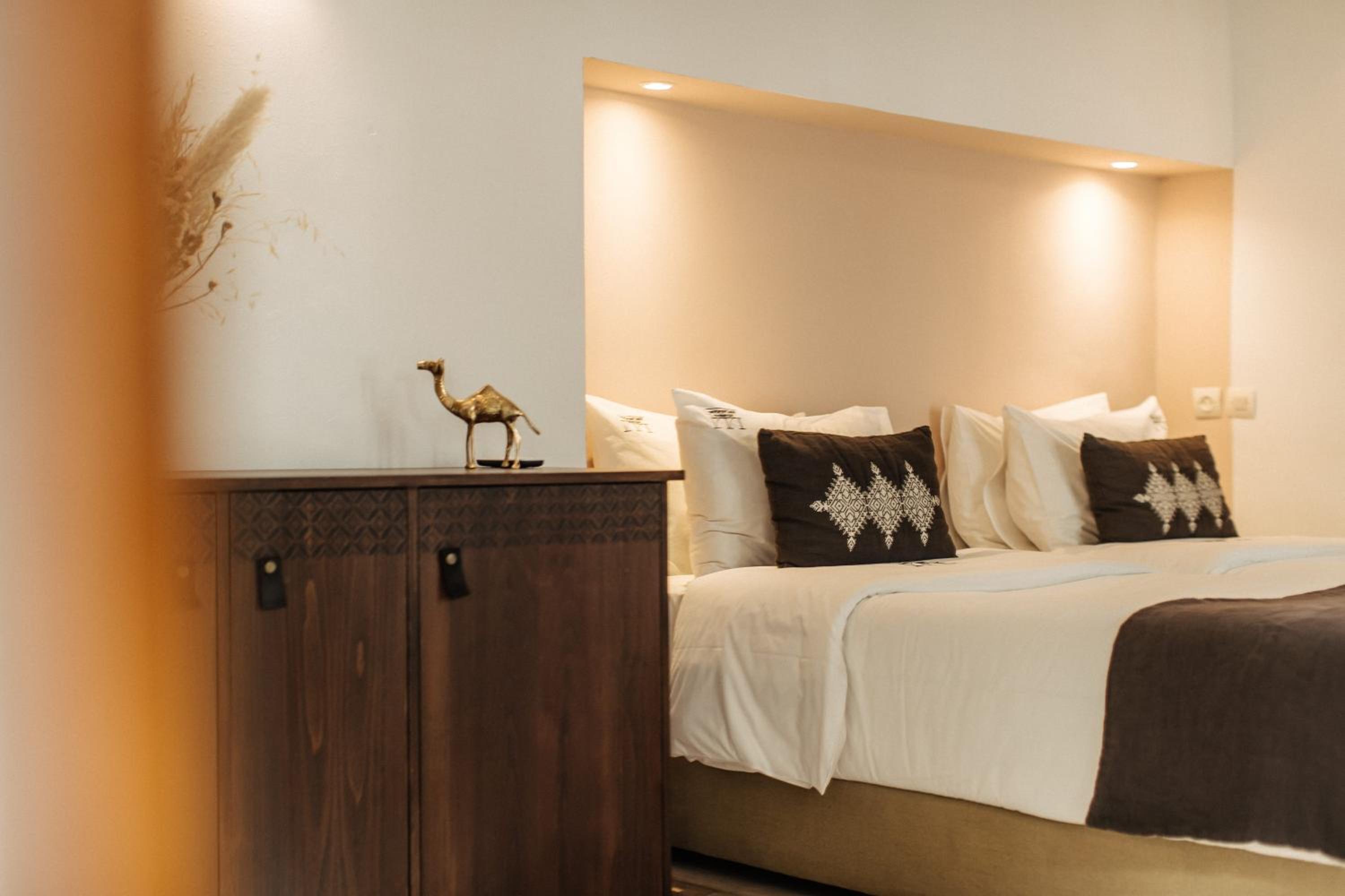 Standard Double Room - Photo 3