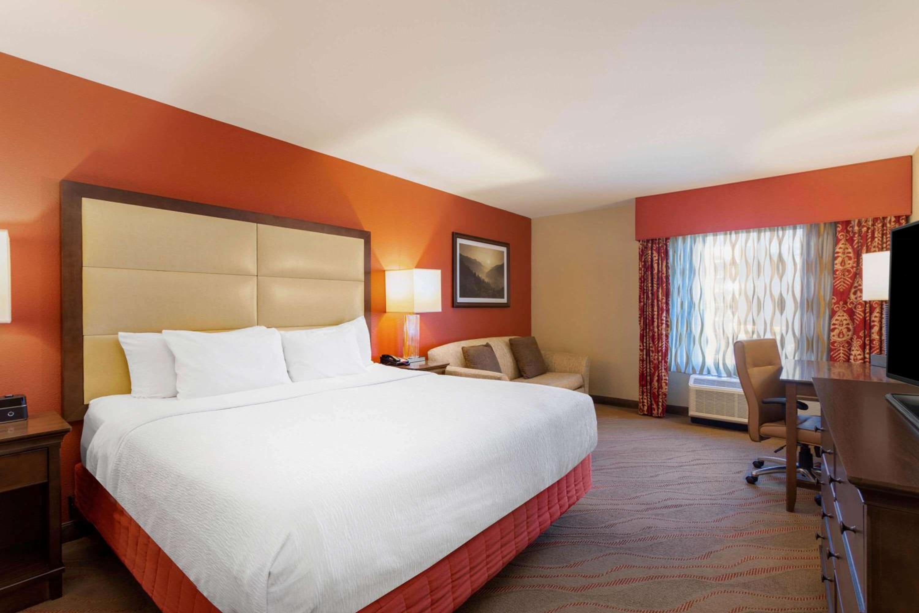 King Room - Mobility Access/Non-Smoking - Photo 3