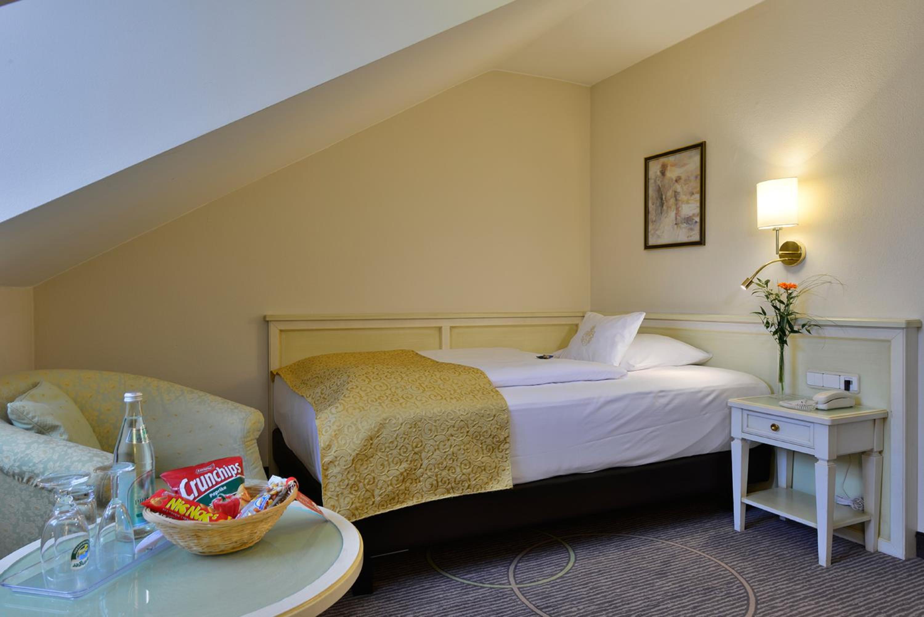 Single Room photo 1