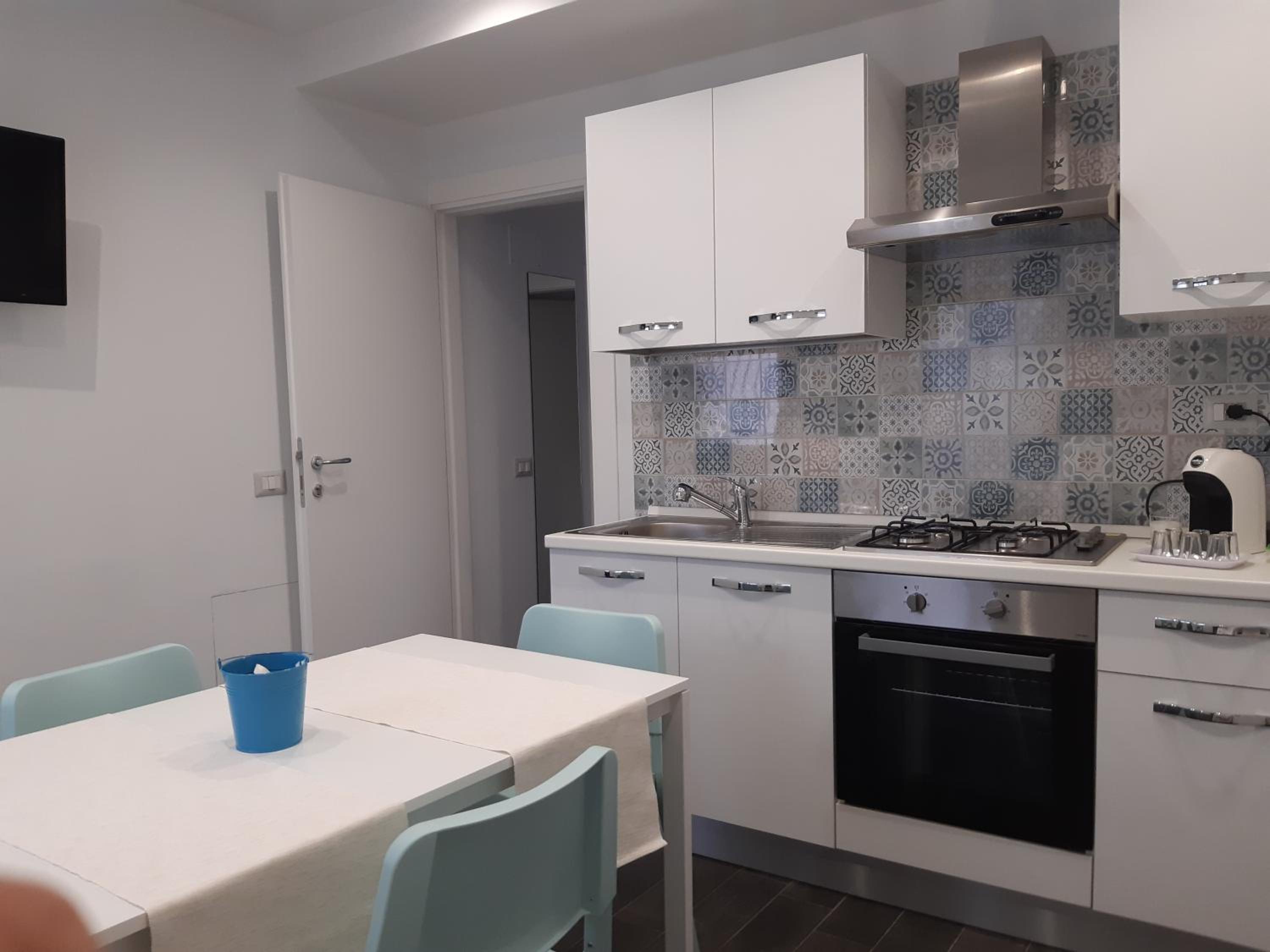 Two-Bedroom Apartment - Photo 26