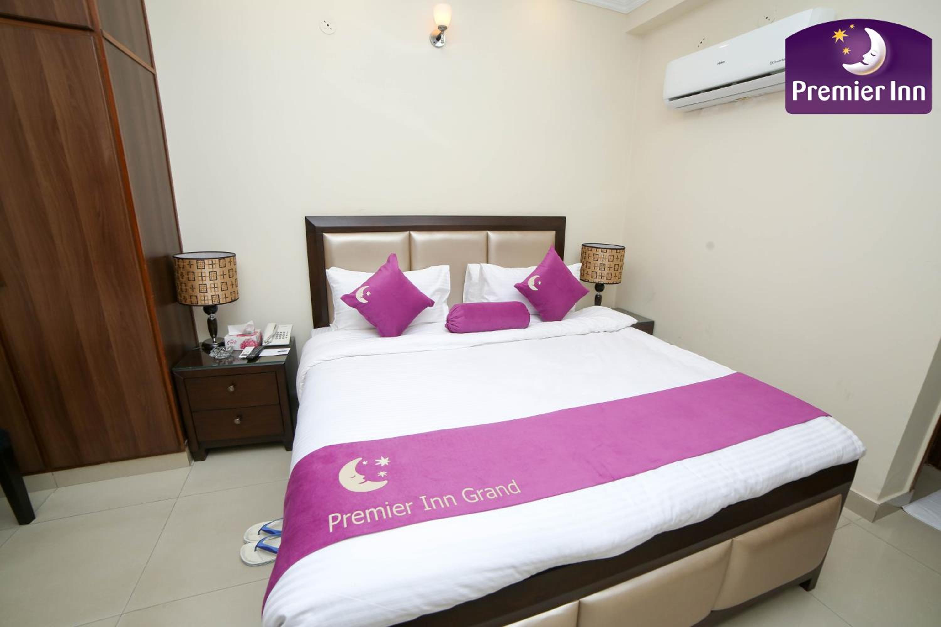 Deluxe Double Room photo 3