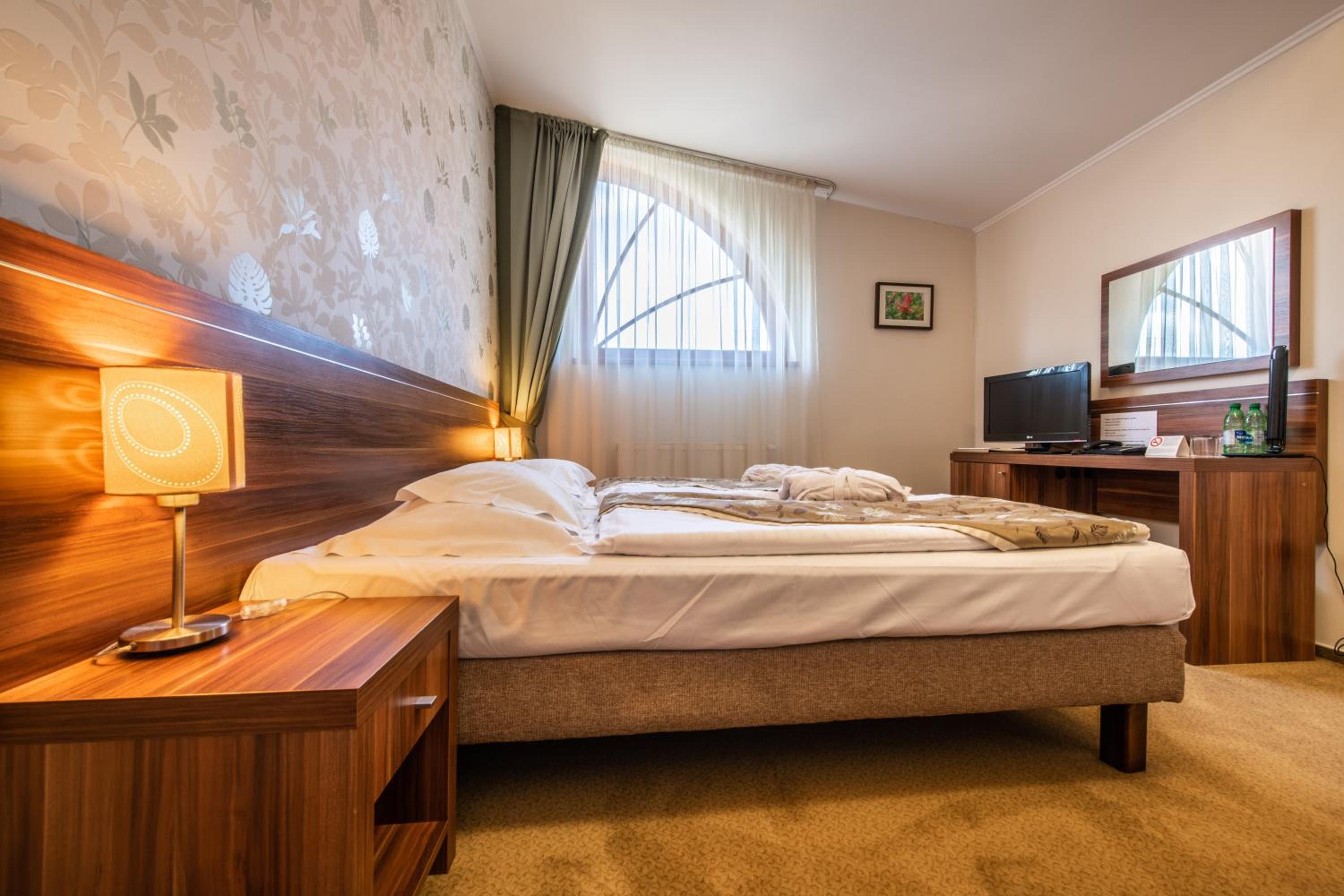 Double Room with Extra Bed