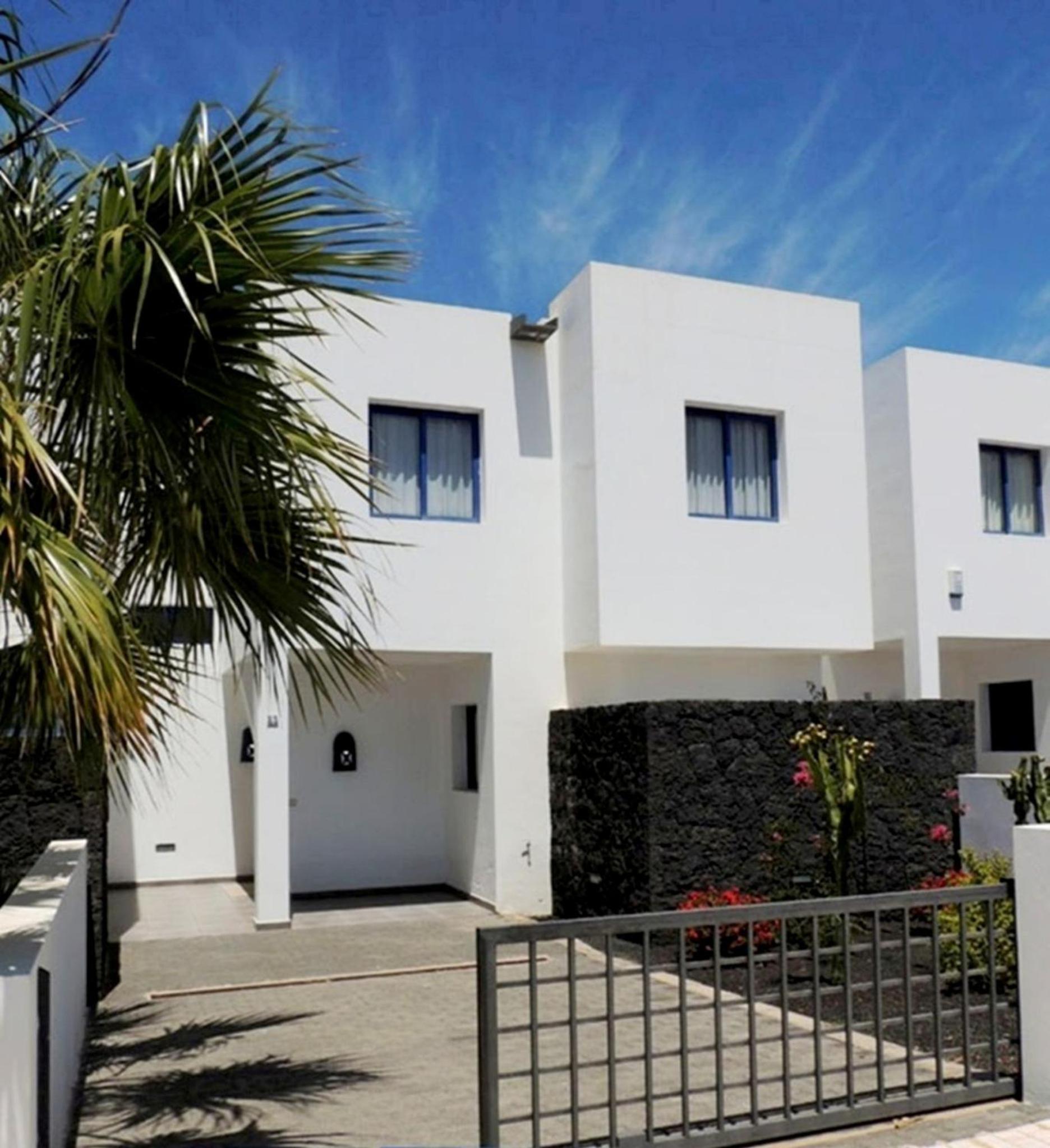 Three-Bedroom Villa with Private Pool (5 Adults) photo 3