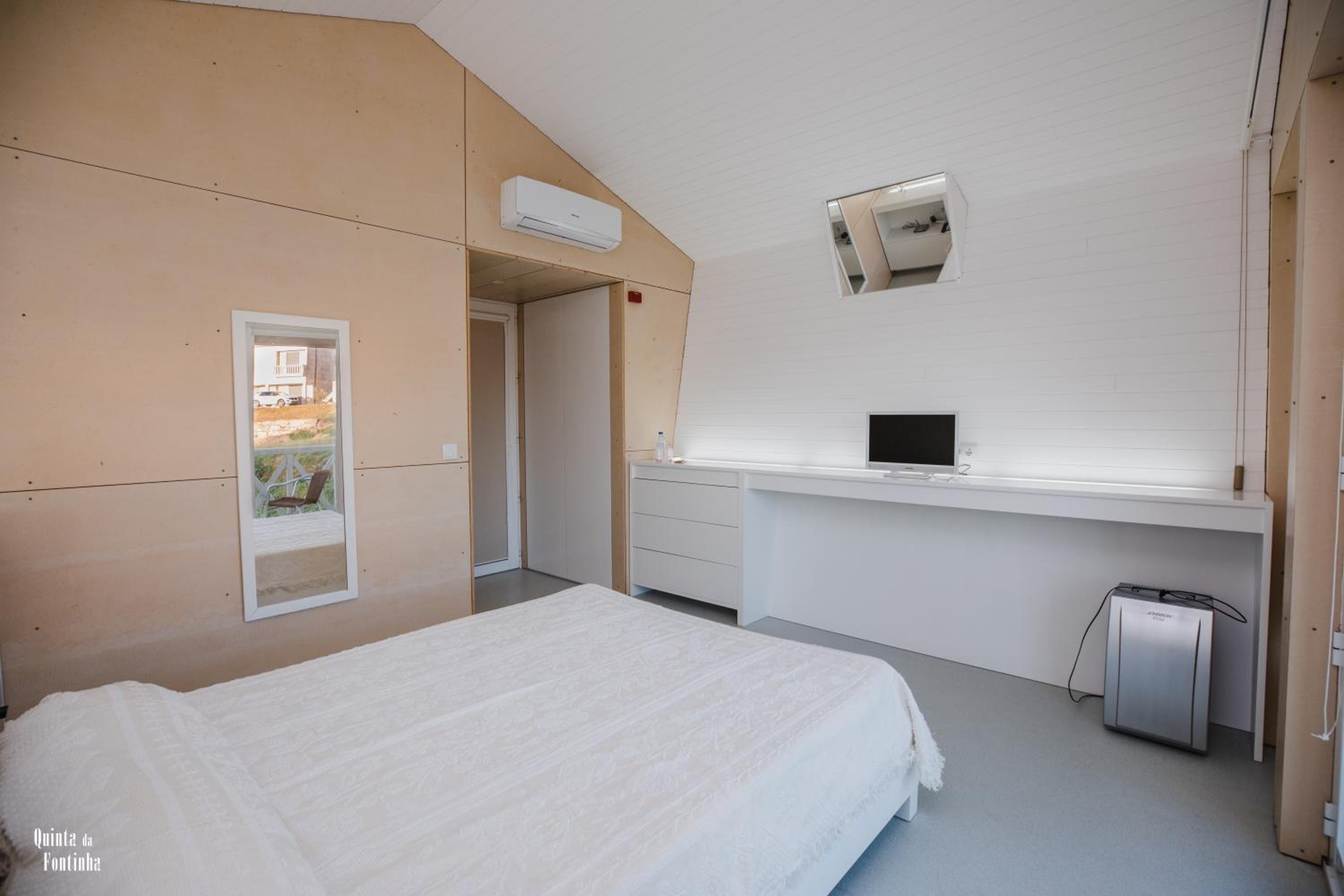 One-Bedroom Bungalow photo 2