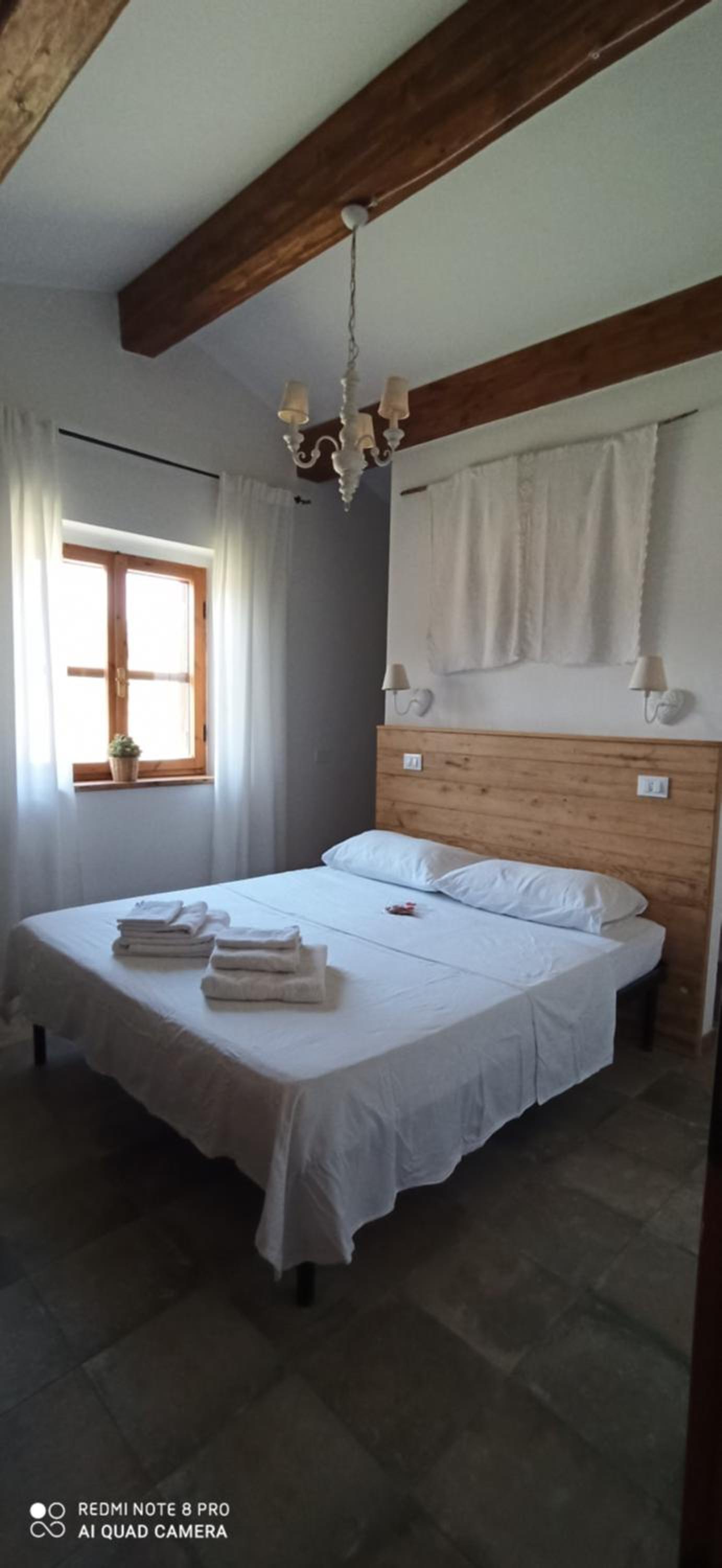 Two-Bedroom House - Photo 1
