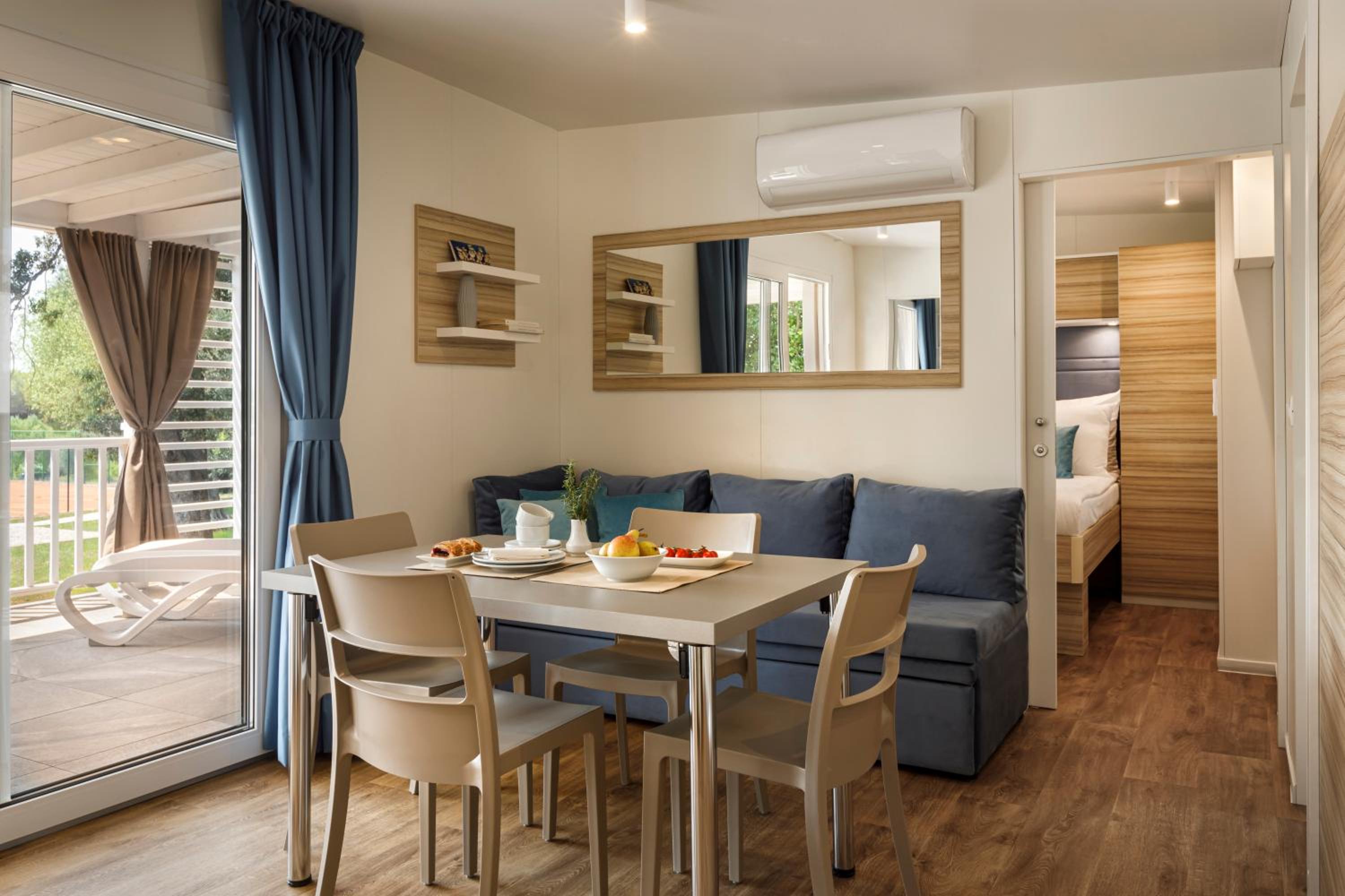 Superior Family Mobile Home - Relax - Photo 1