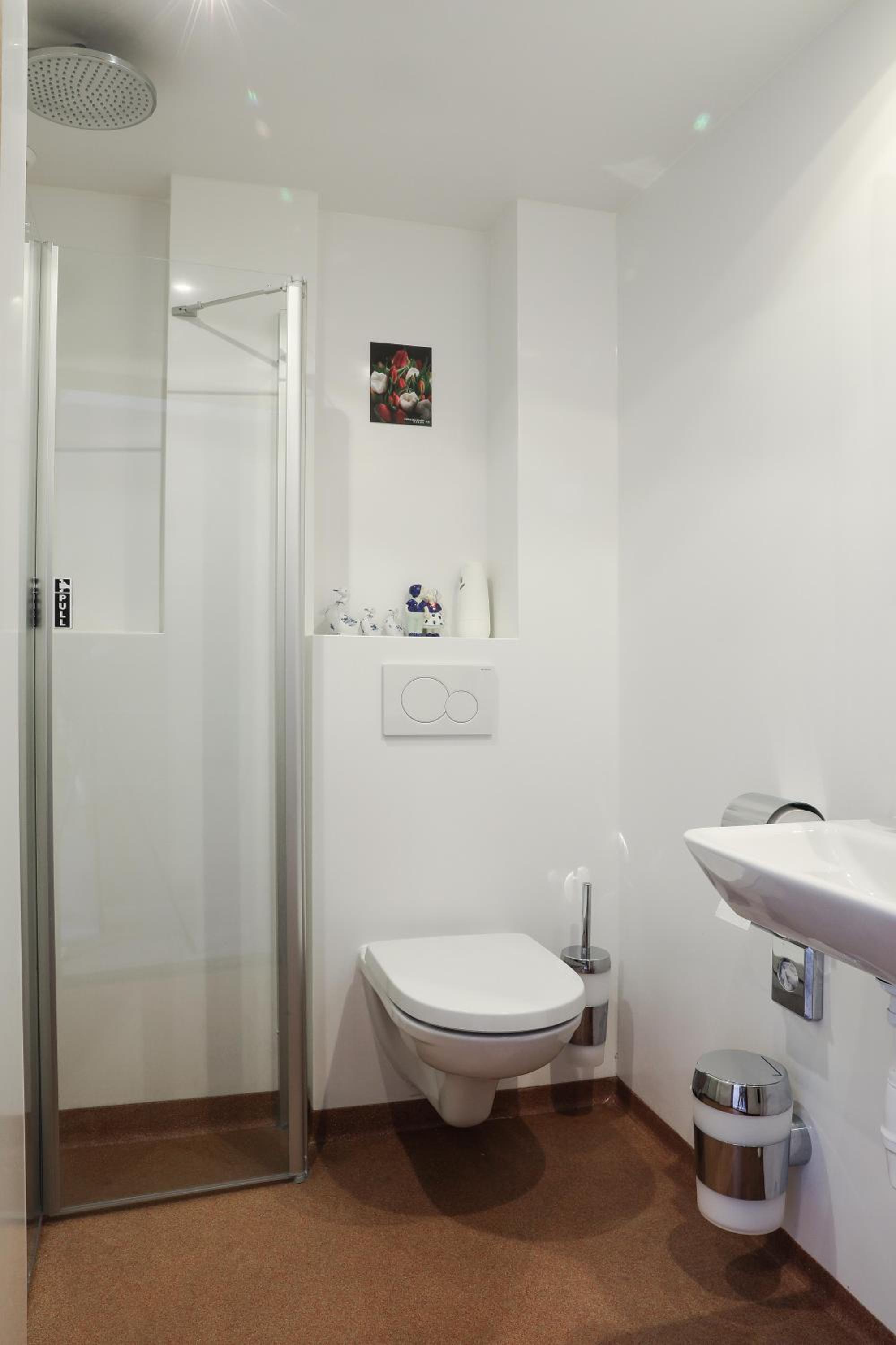 Triple Room with Private Bathroom photo 2