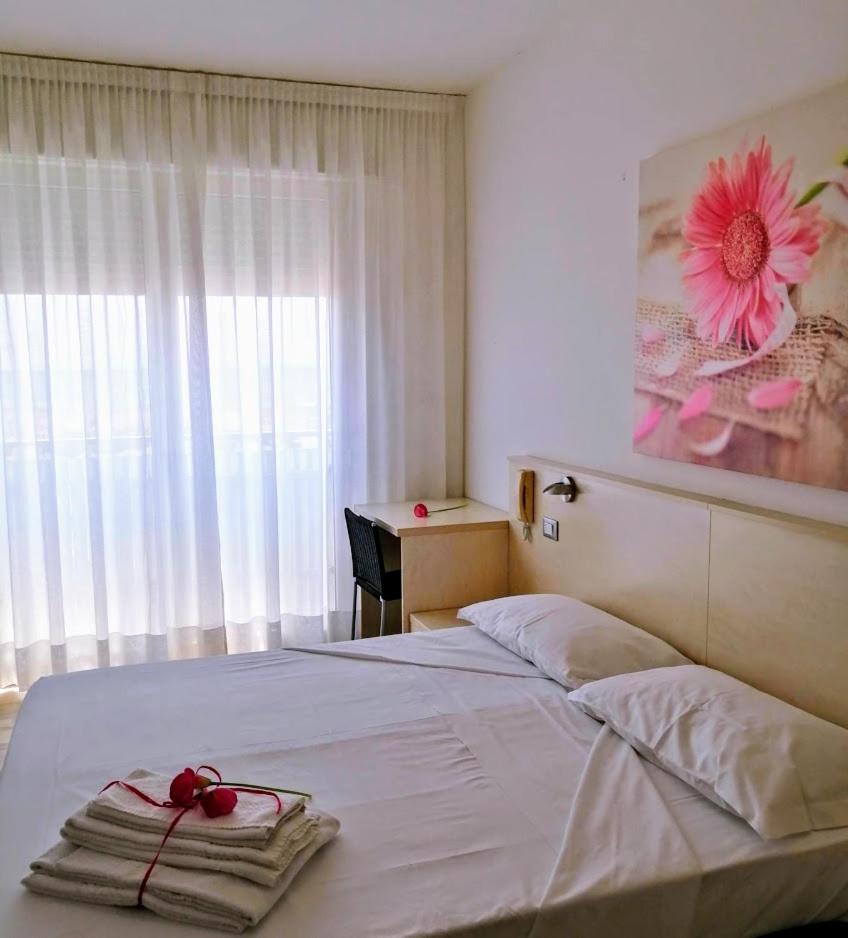Superior Double or Twin Room photo 3