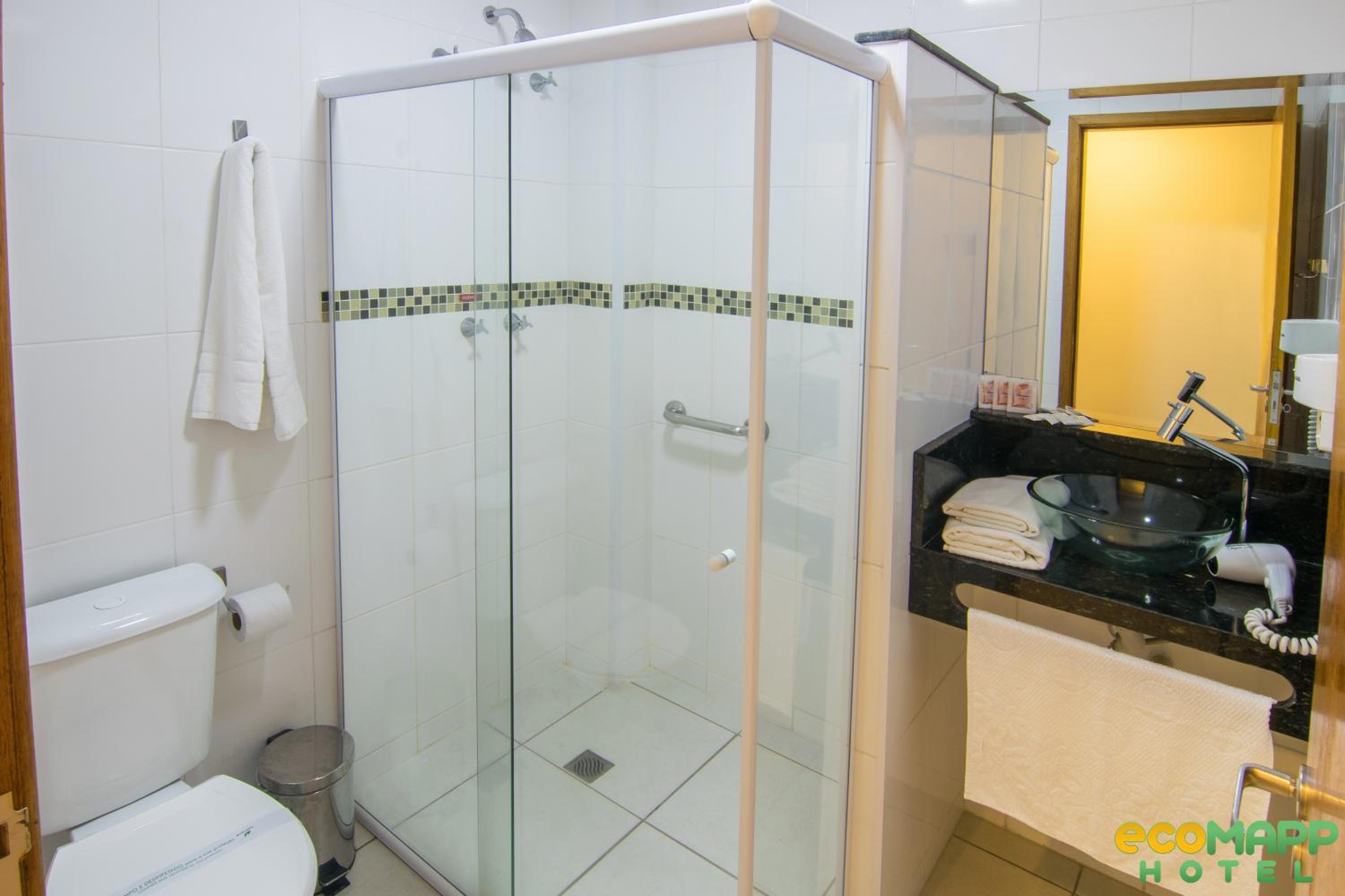 Deluxe Double Room with Balcony - Photo 4