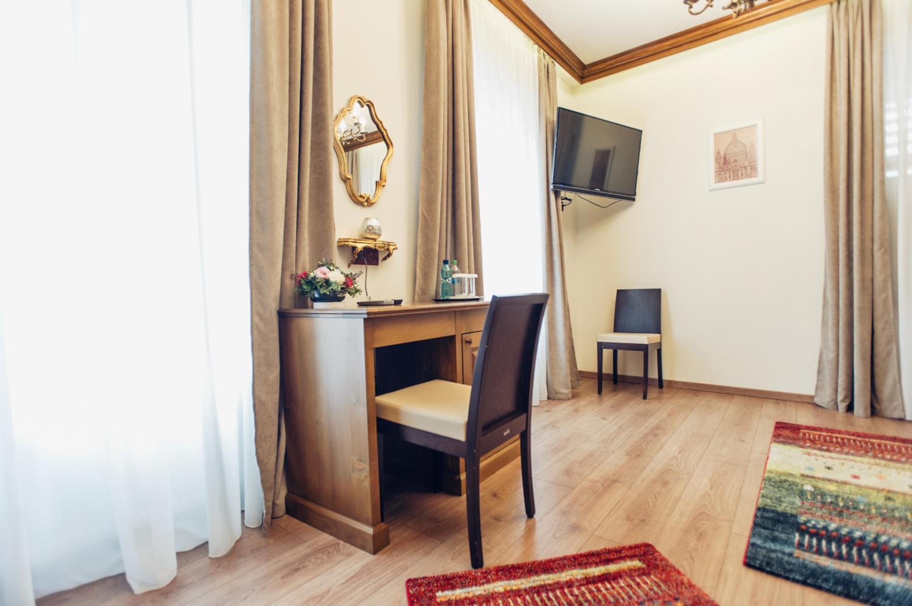 Superior Double Room - Photo 19